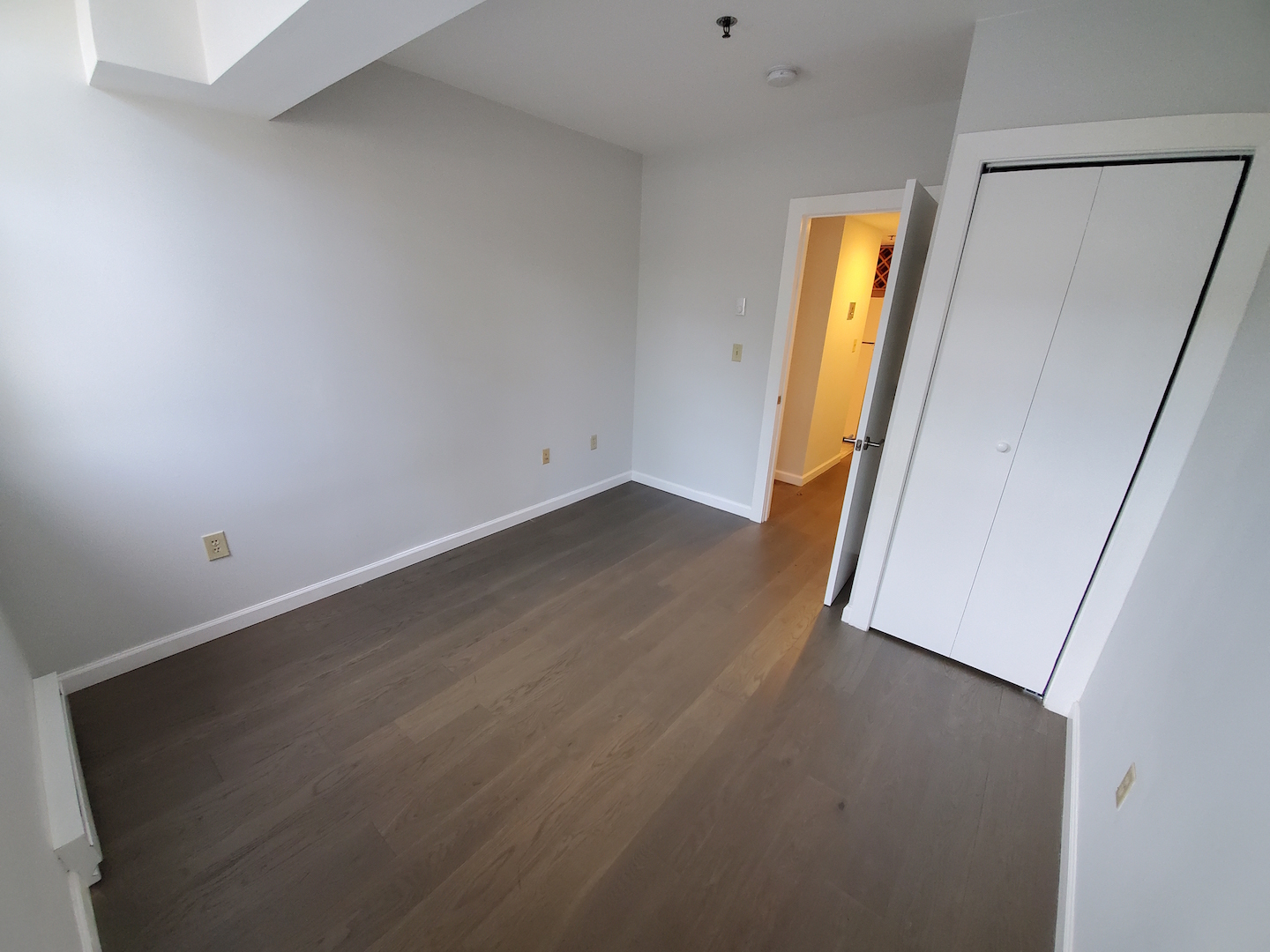 102 Queensberry St, Fenway