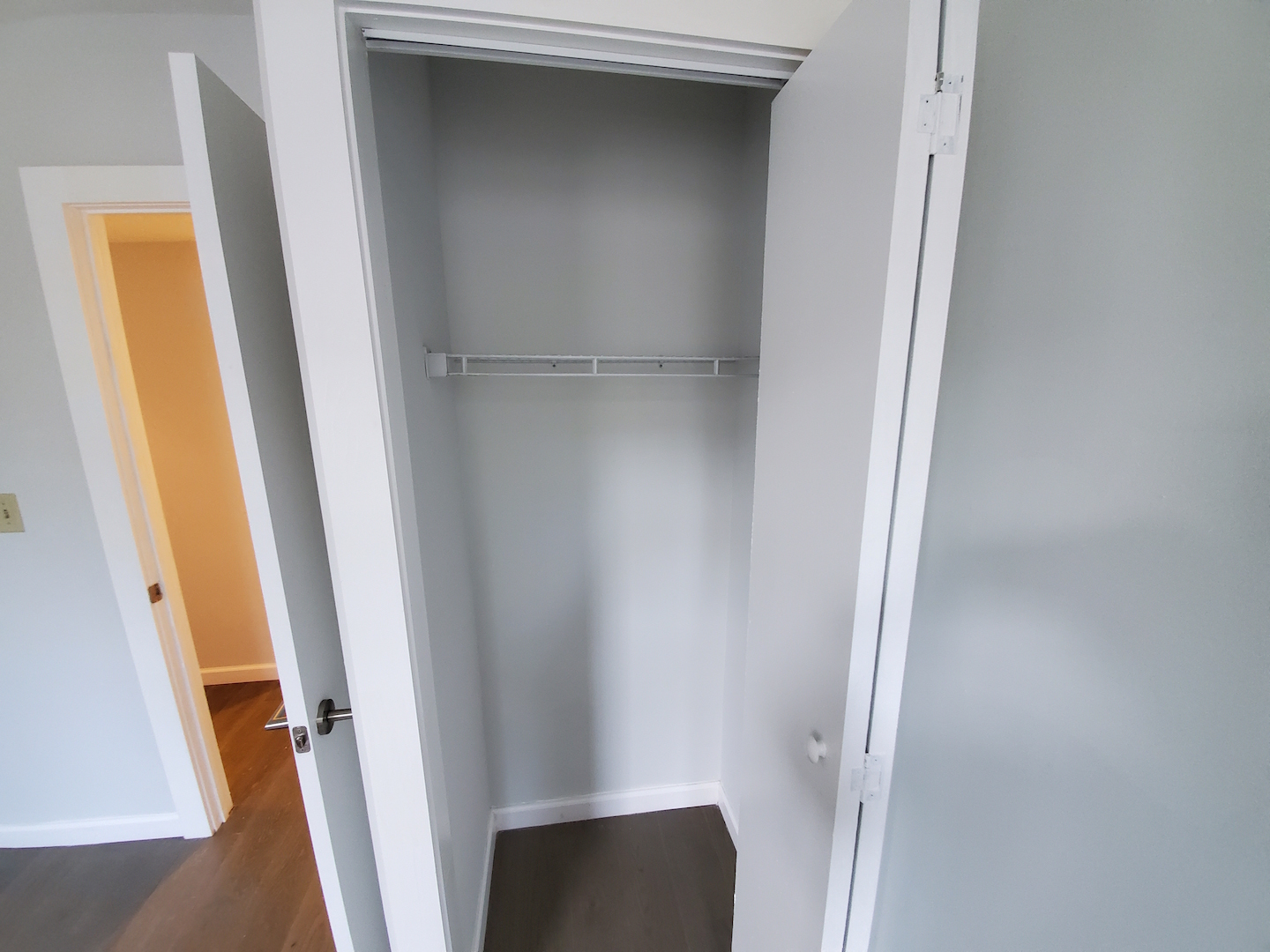 102 Queensberry St, Fenway