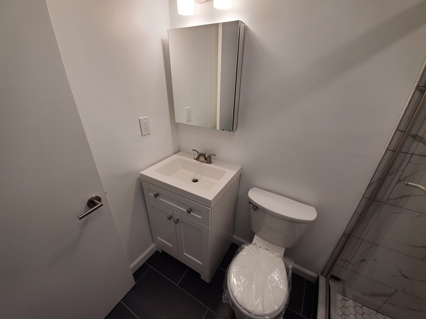 102 Queensberry St, Fenway