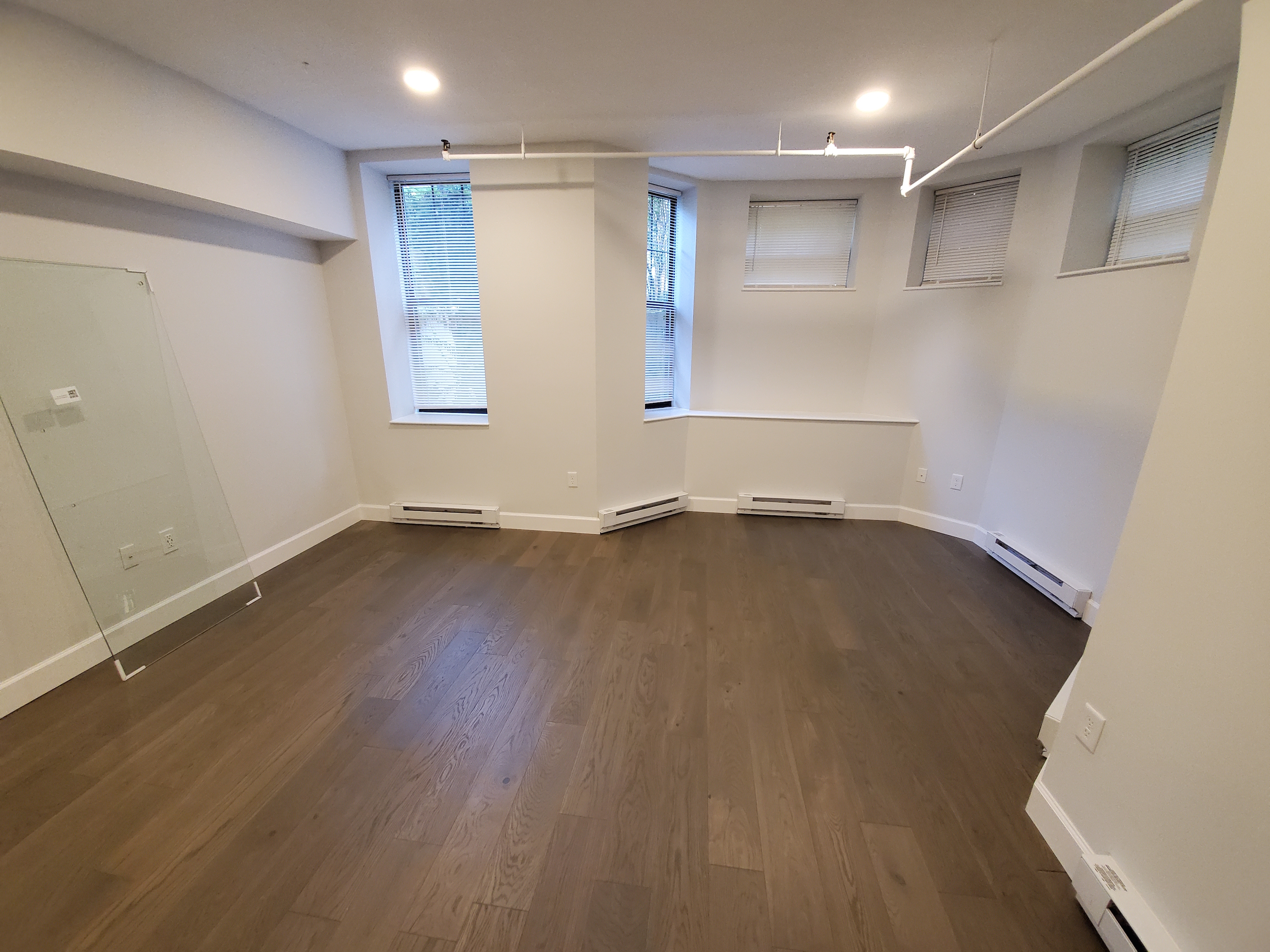 105 Queensberry St, Fenway