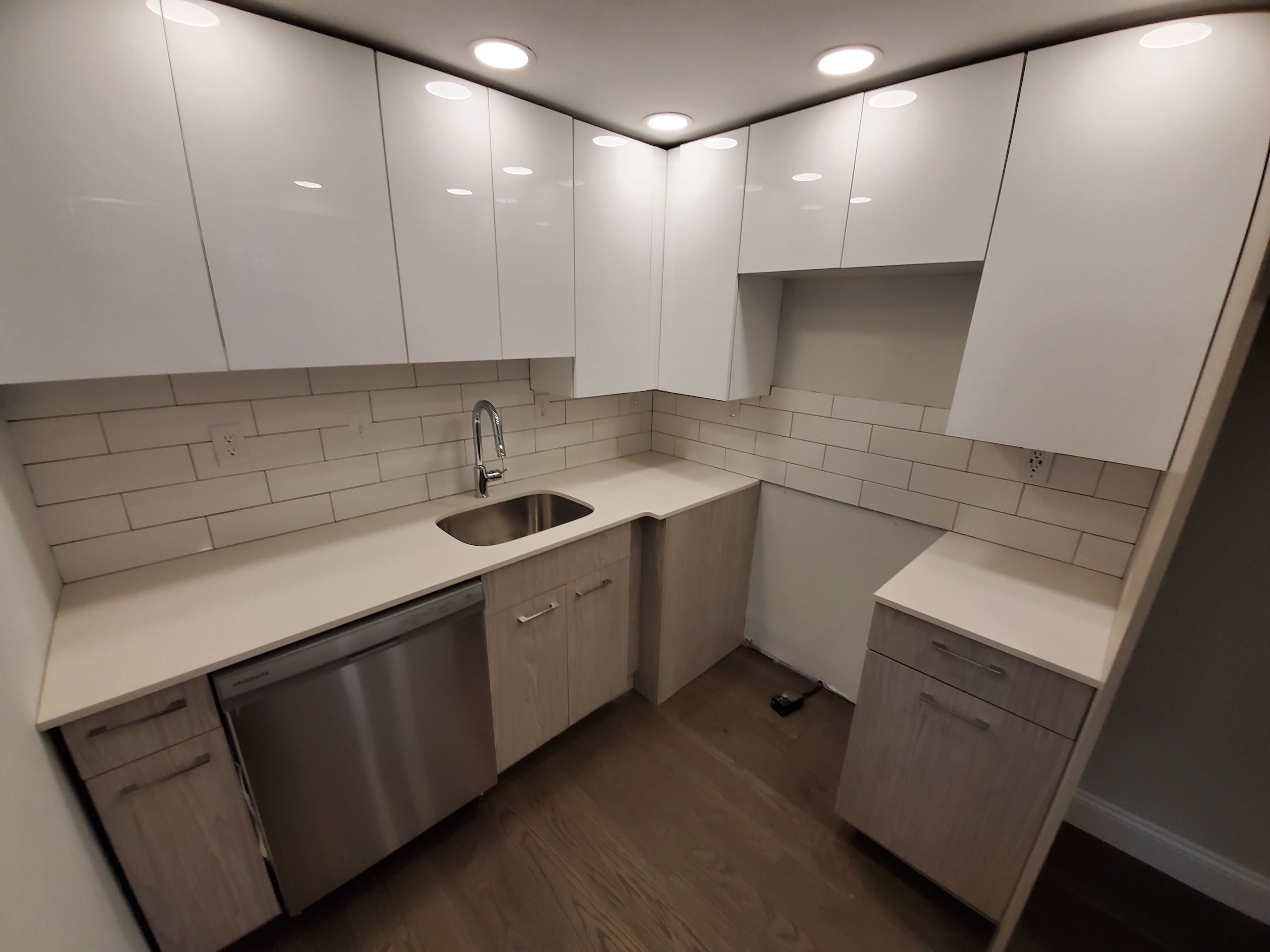 105 Queensberry St, Fenway