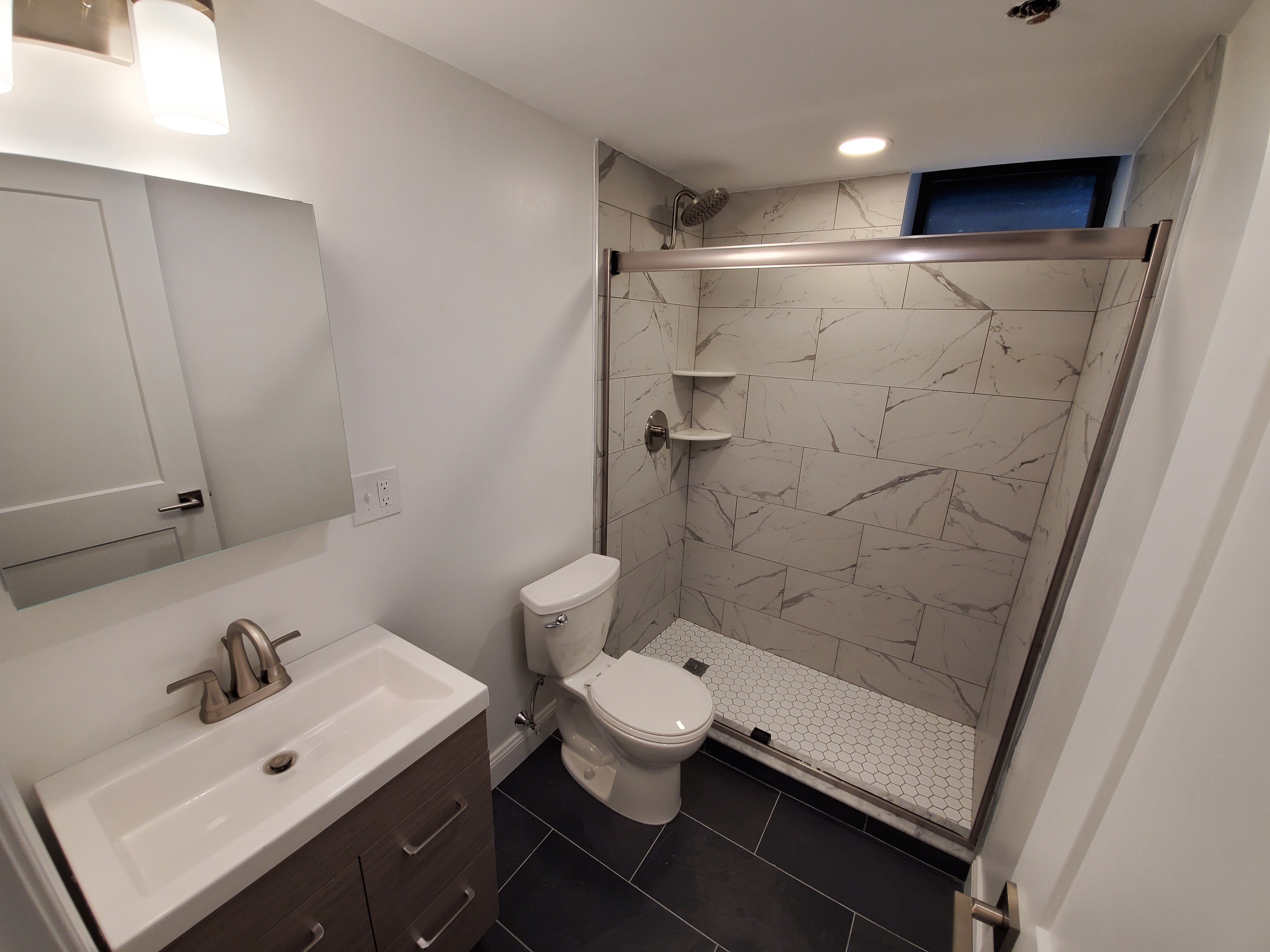 105 Queensberry St, Fenway