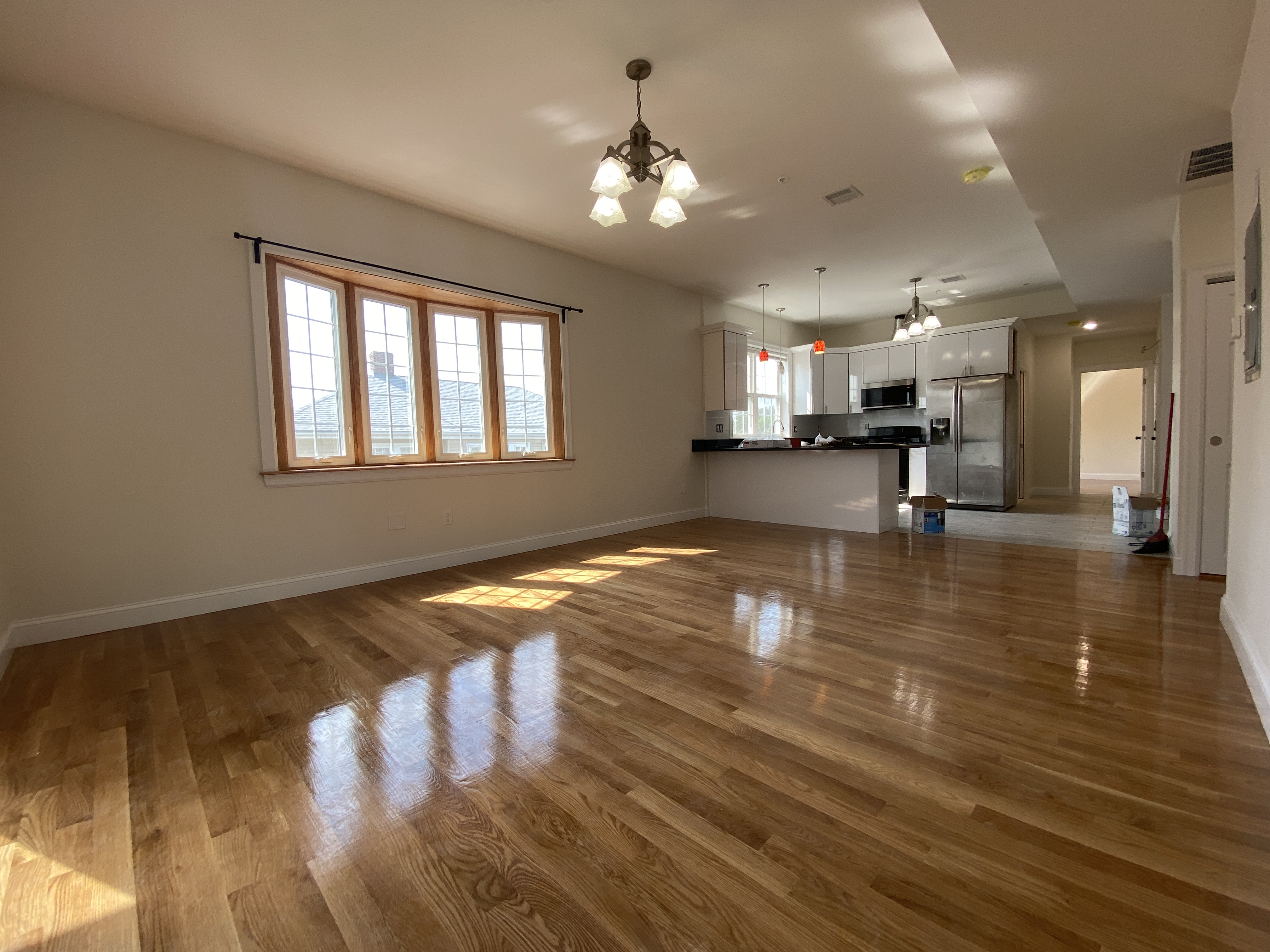 69 Appleton St, Quincy