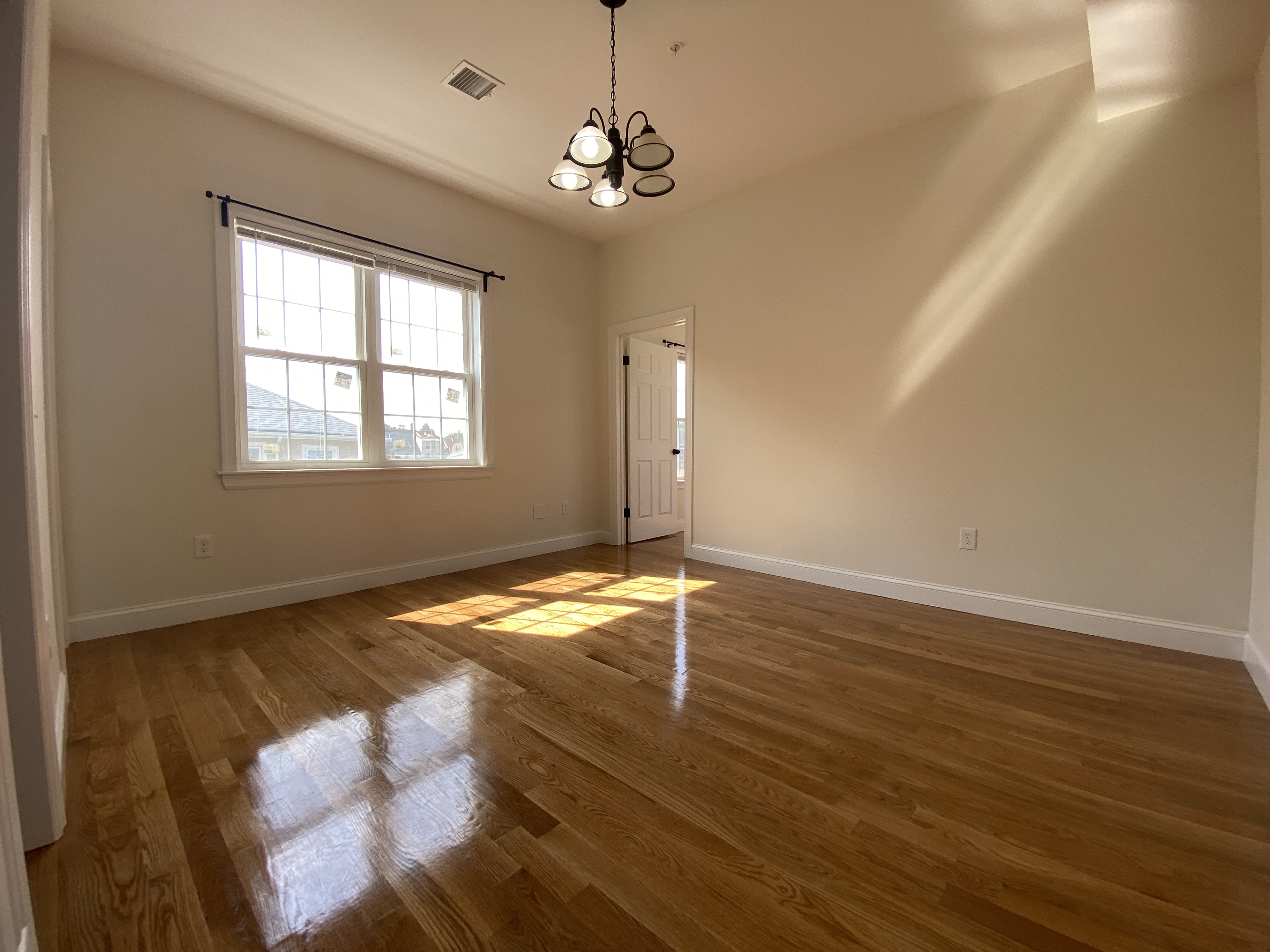 69 Appleton St, Quincy