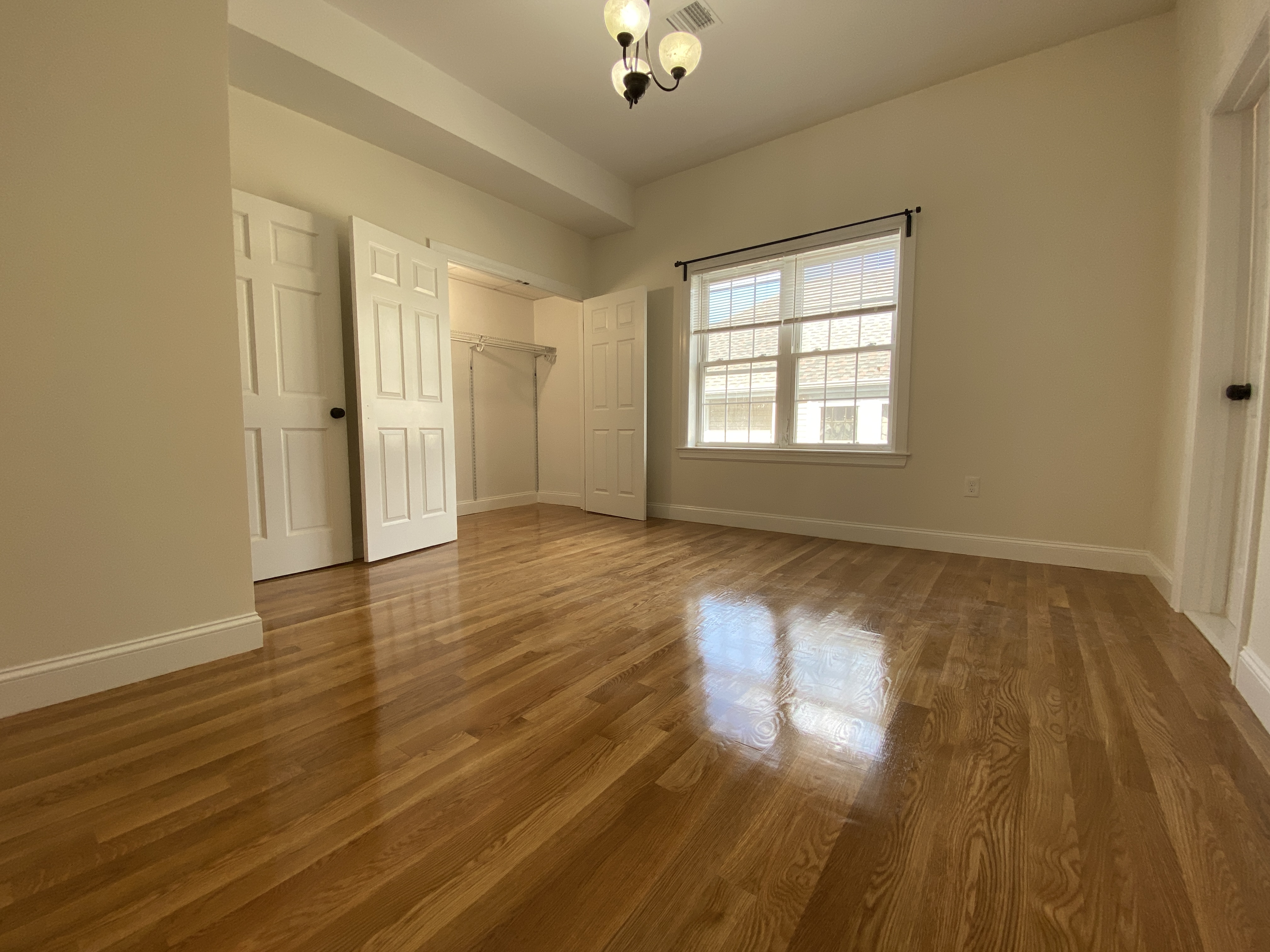 69 Appleton St, Quincy