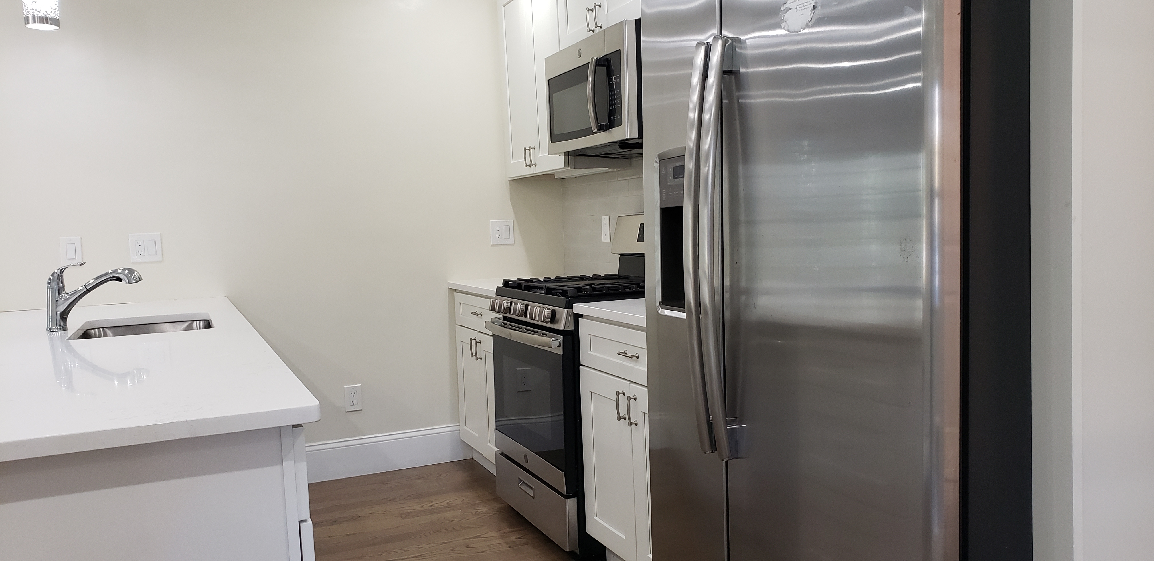 56 Cedar St, Roxbury