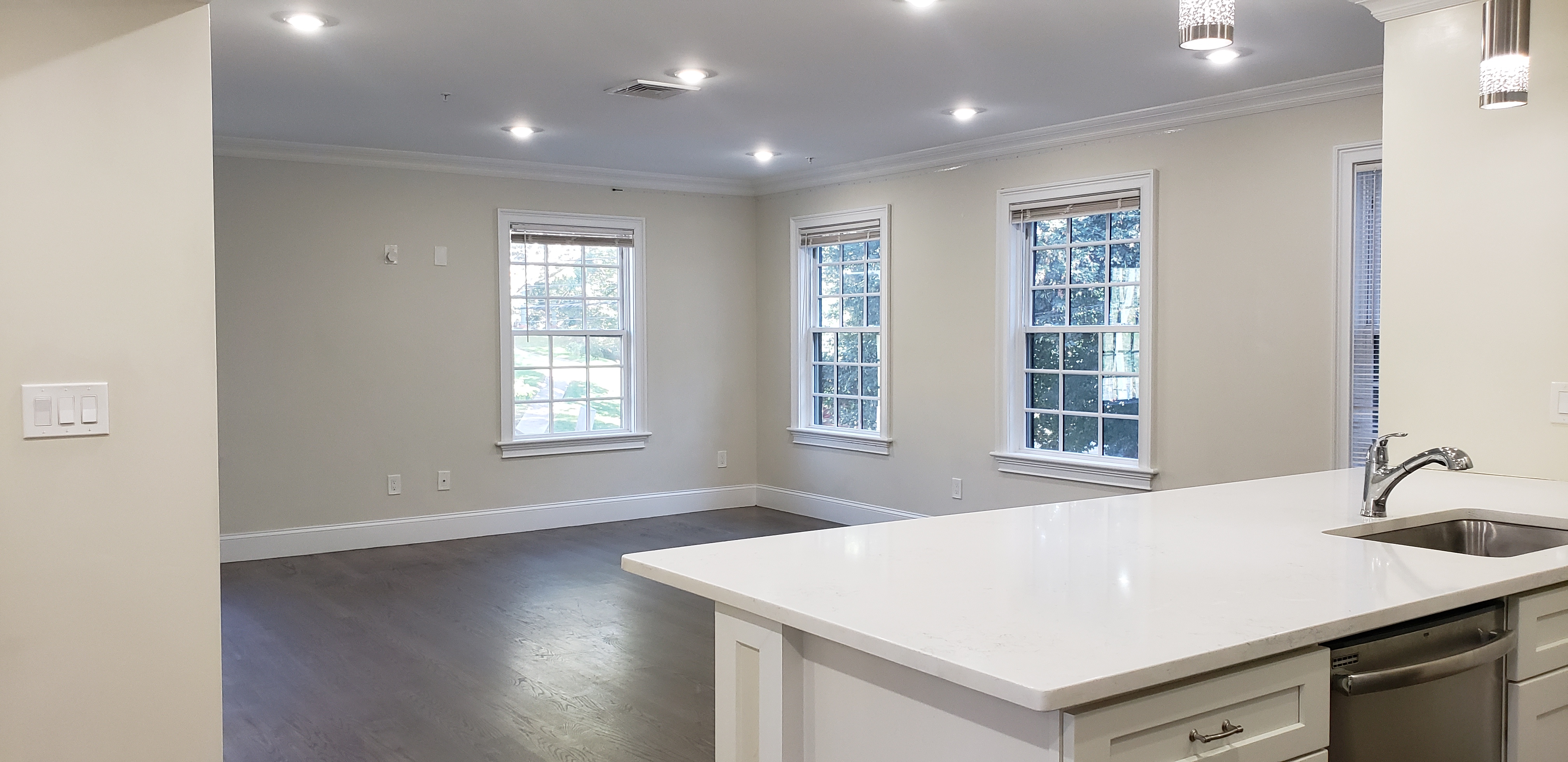 56 Cedar St, Roxbury