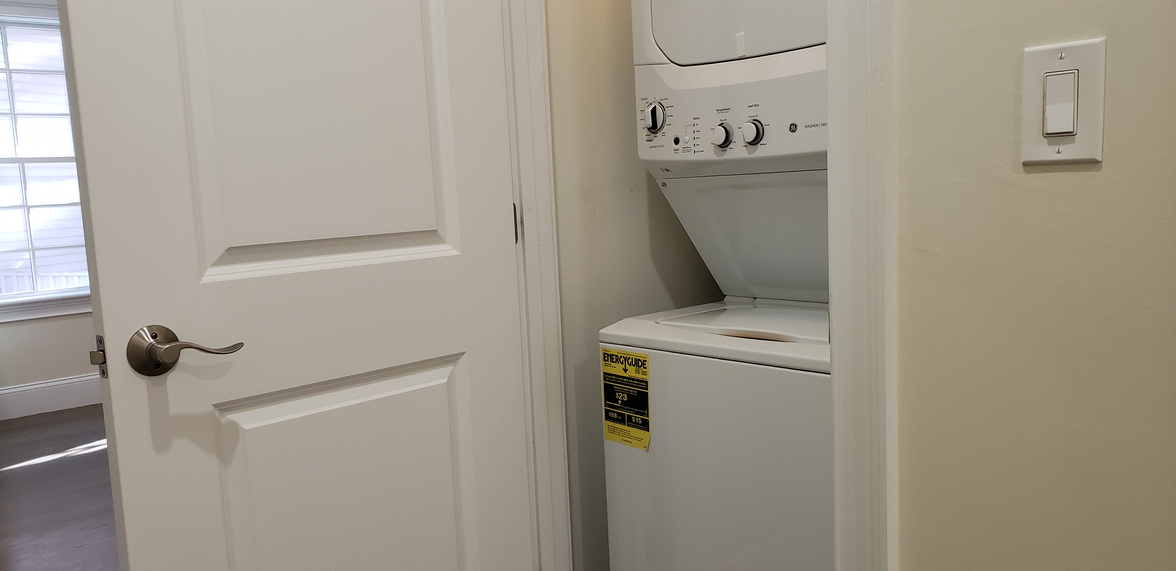 56 Cedar St, Roxbury