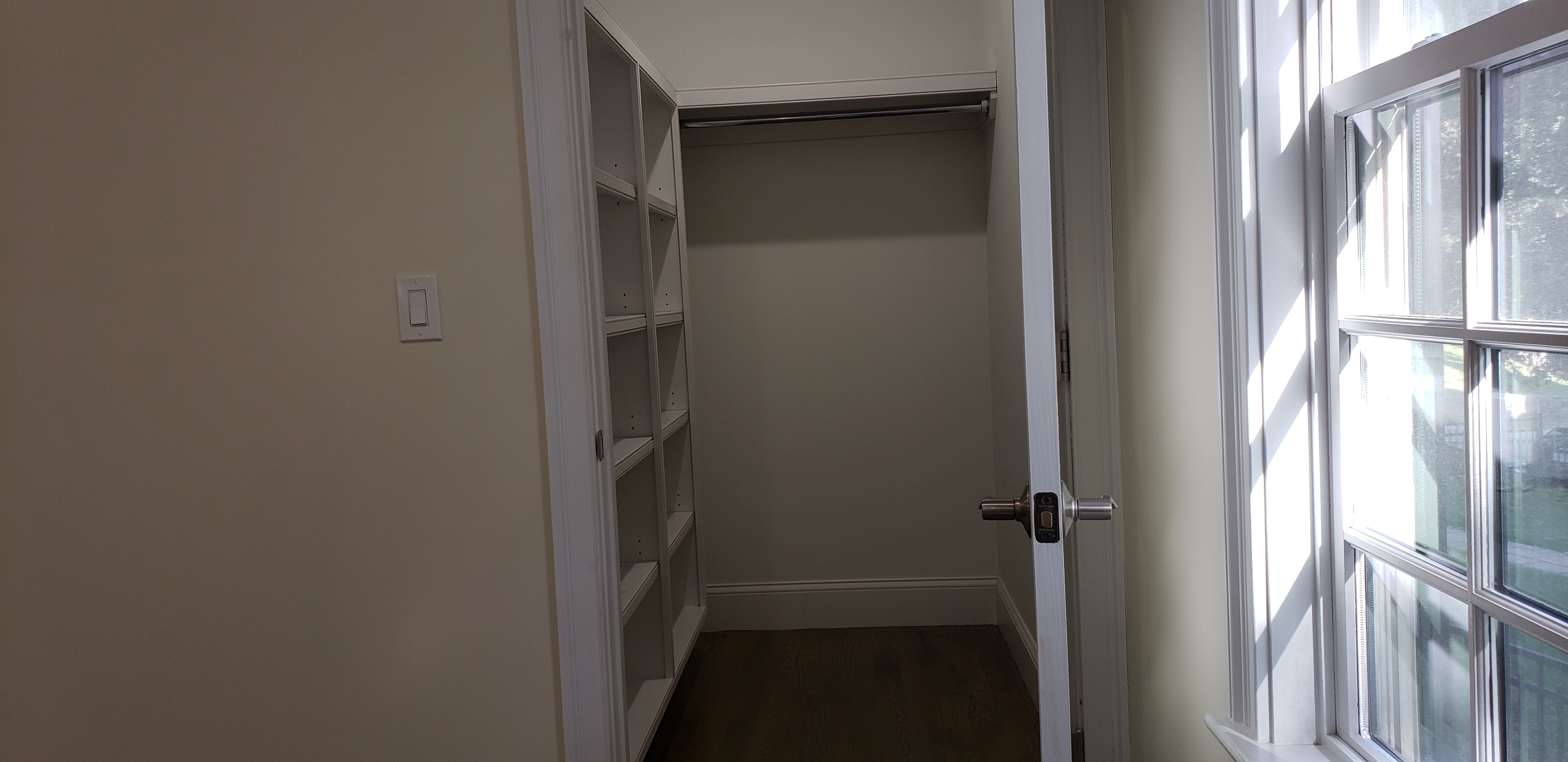 56 Cedar St, Roxbury