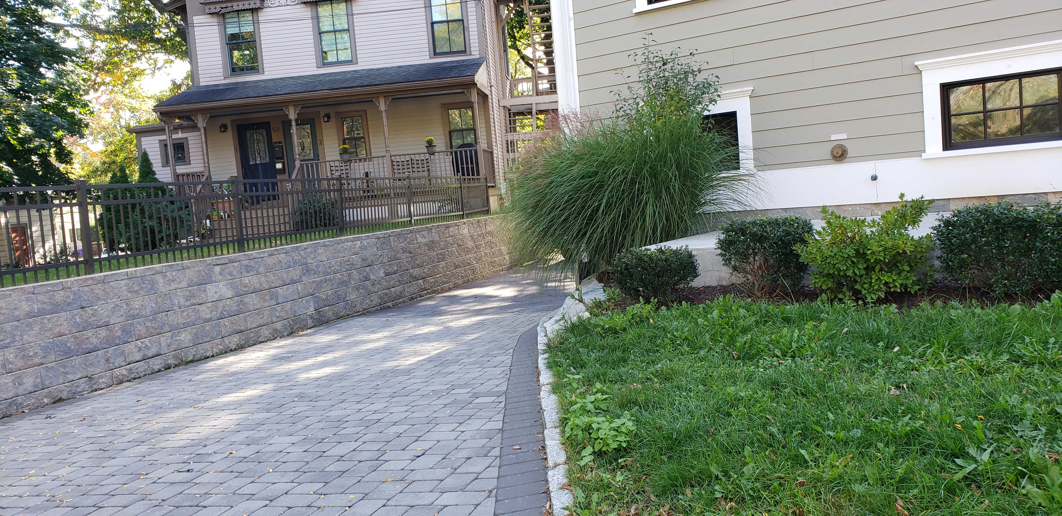 56 Cedar St, Roxbury