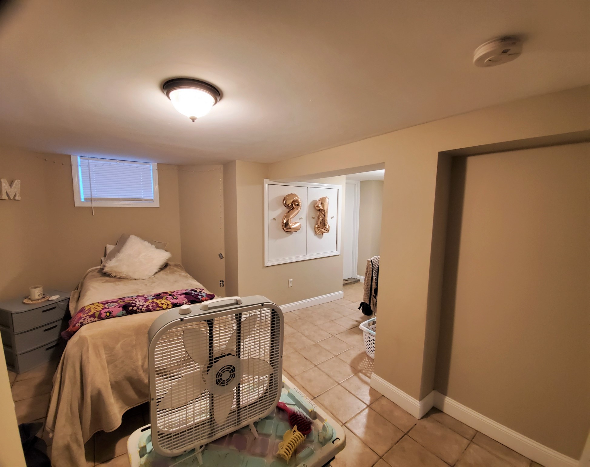 8 Sunset St, Mission Hill