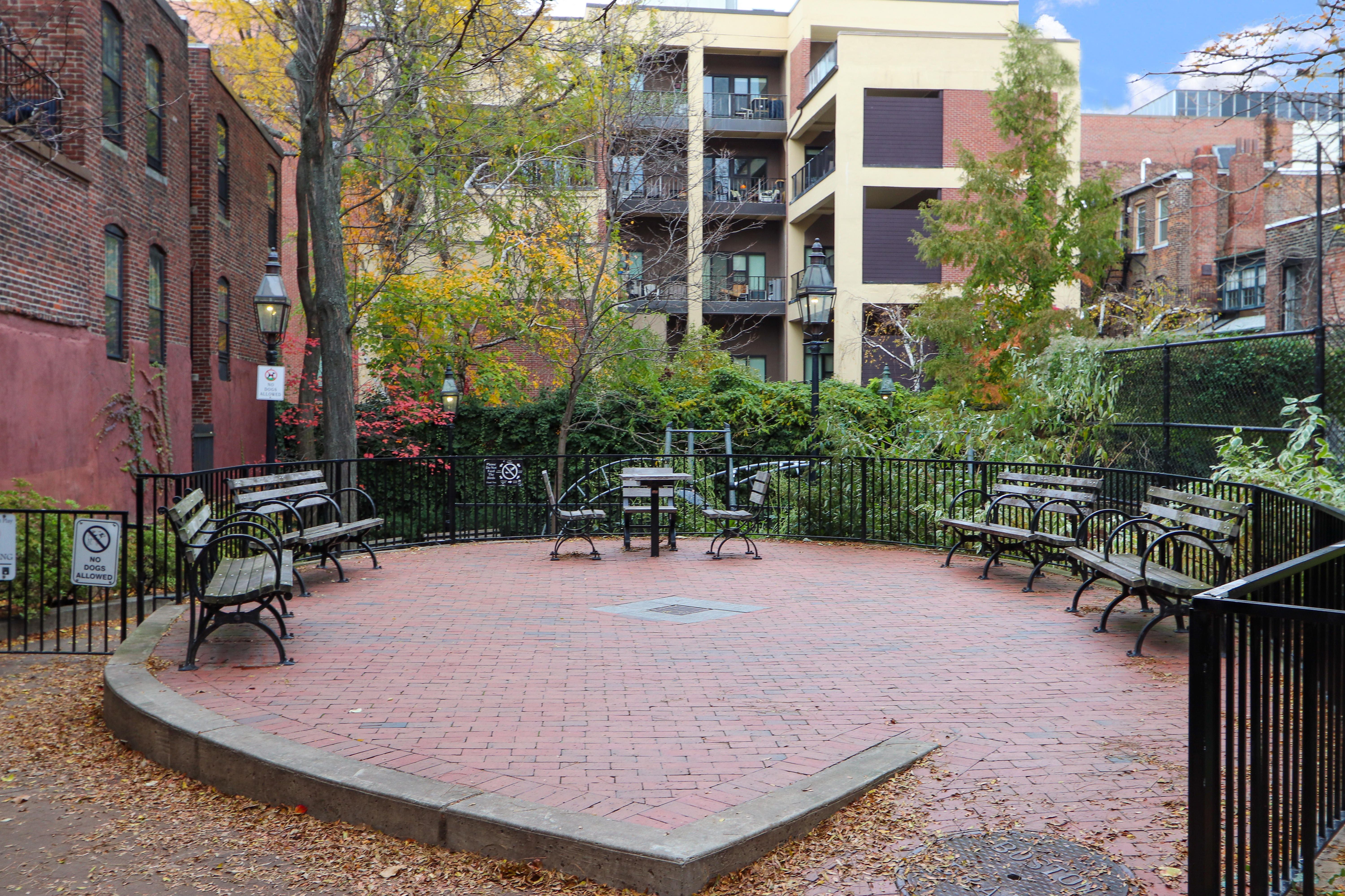 27 Phillips St, Beacon Hill