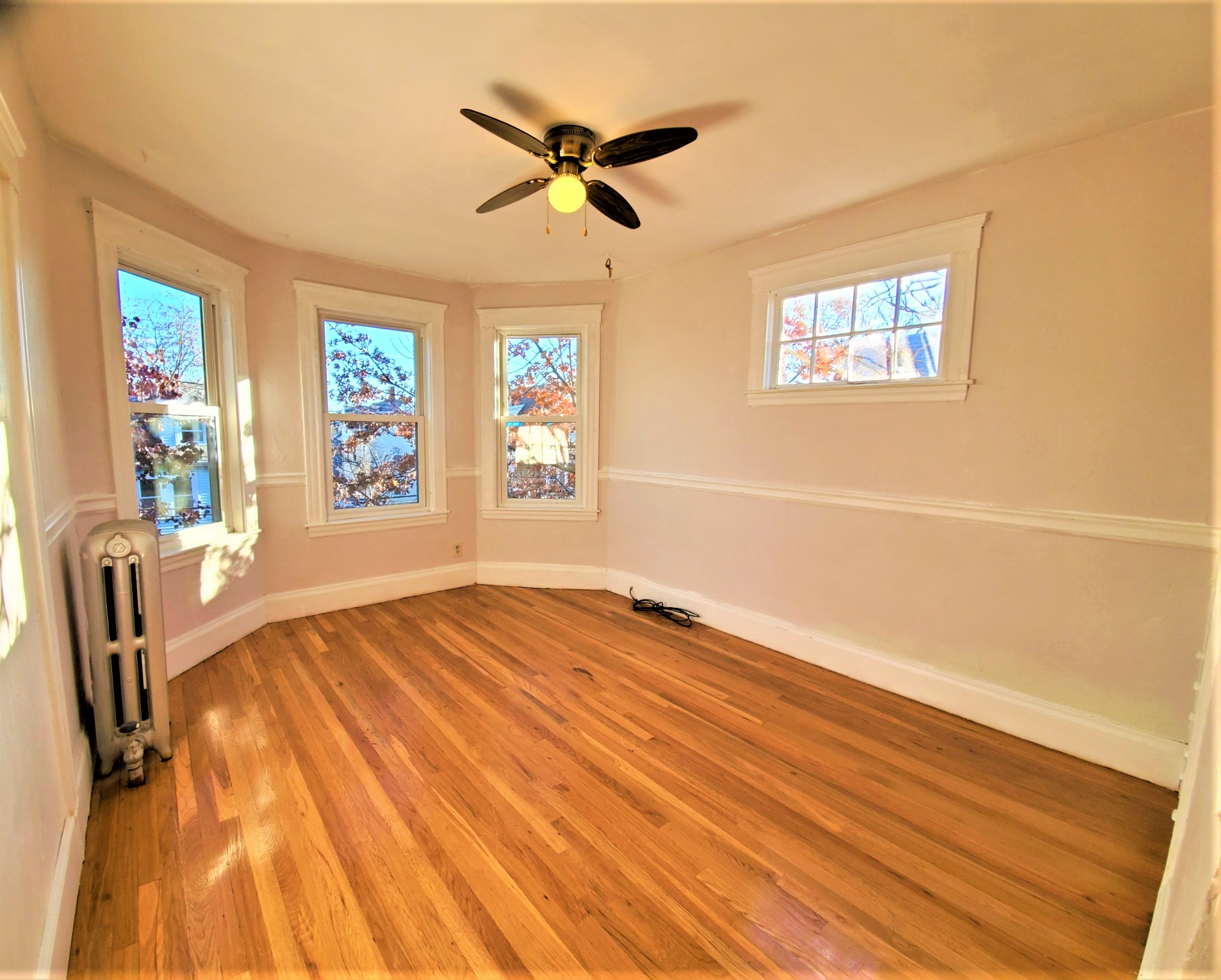 39 Waterhouse St, Davis Square