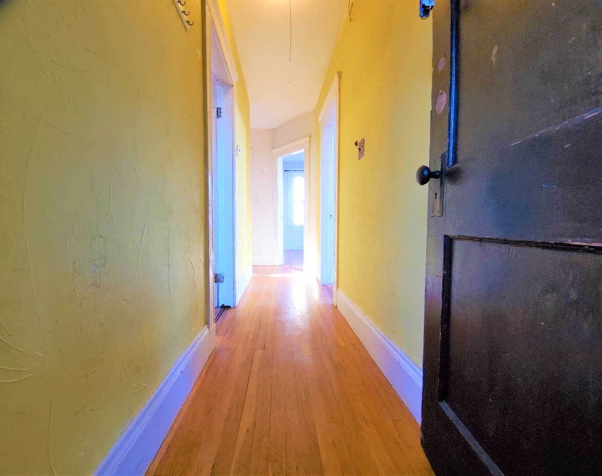 39 Waterhouse St, Davis Square