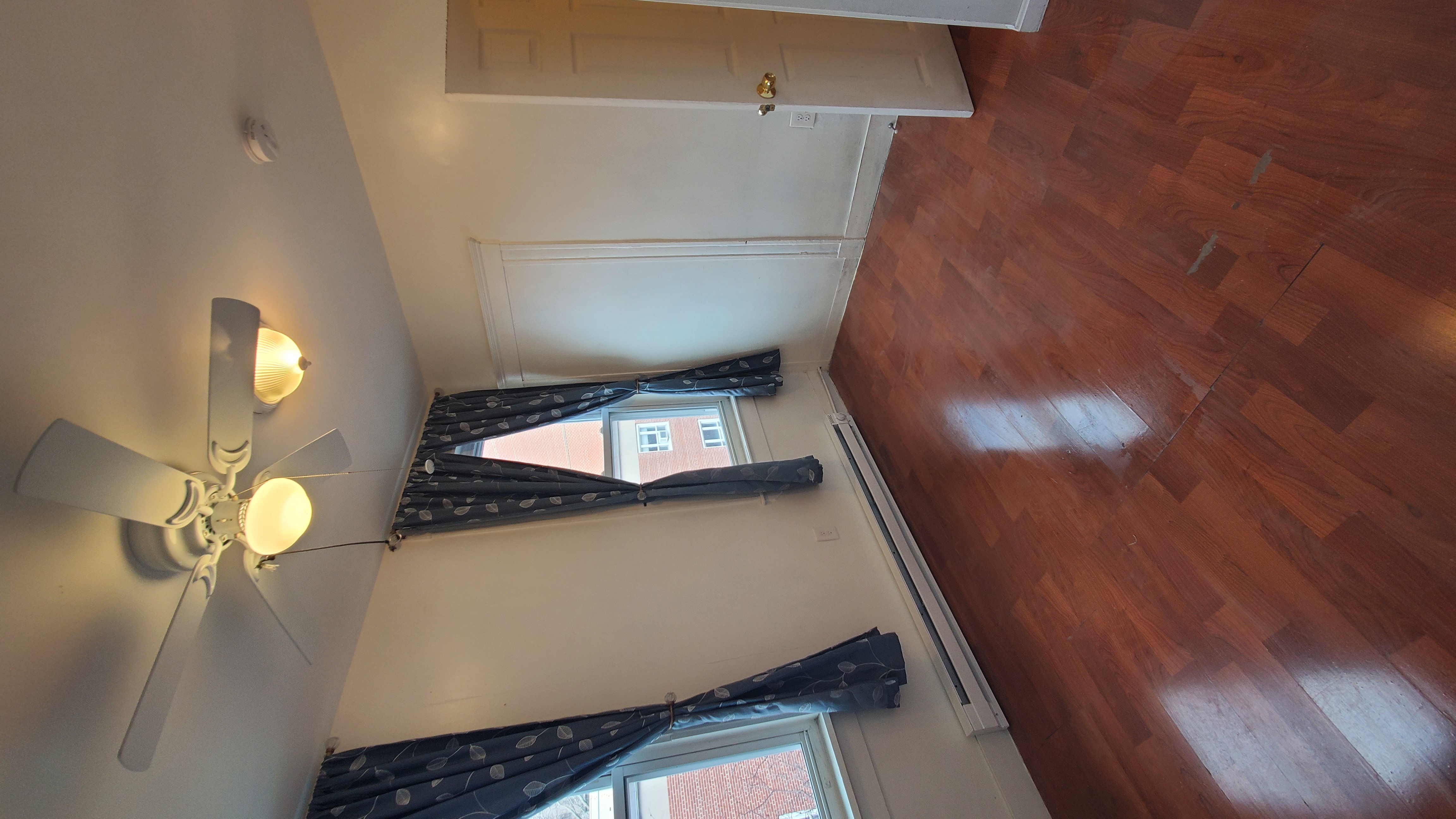 102 Tyler St, Chinatown