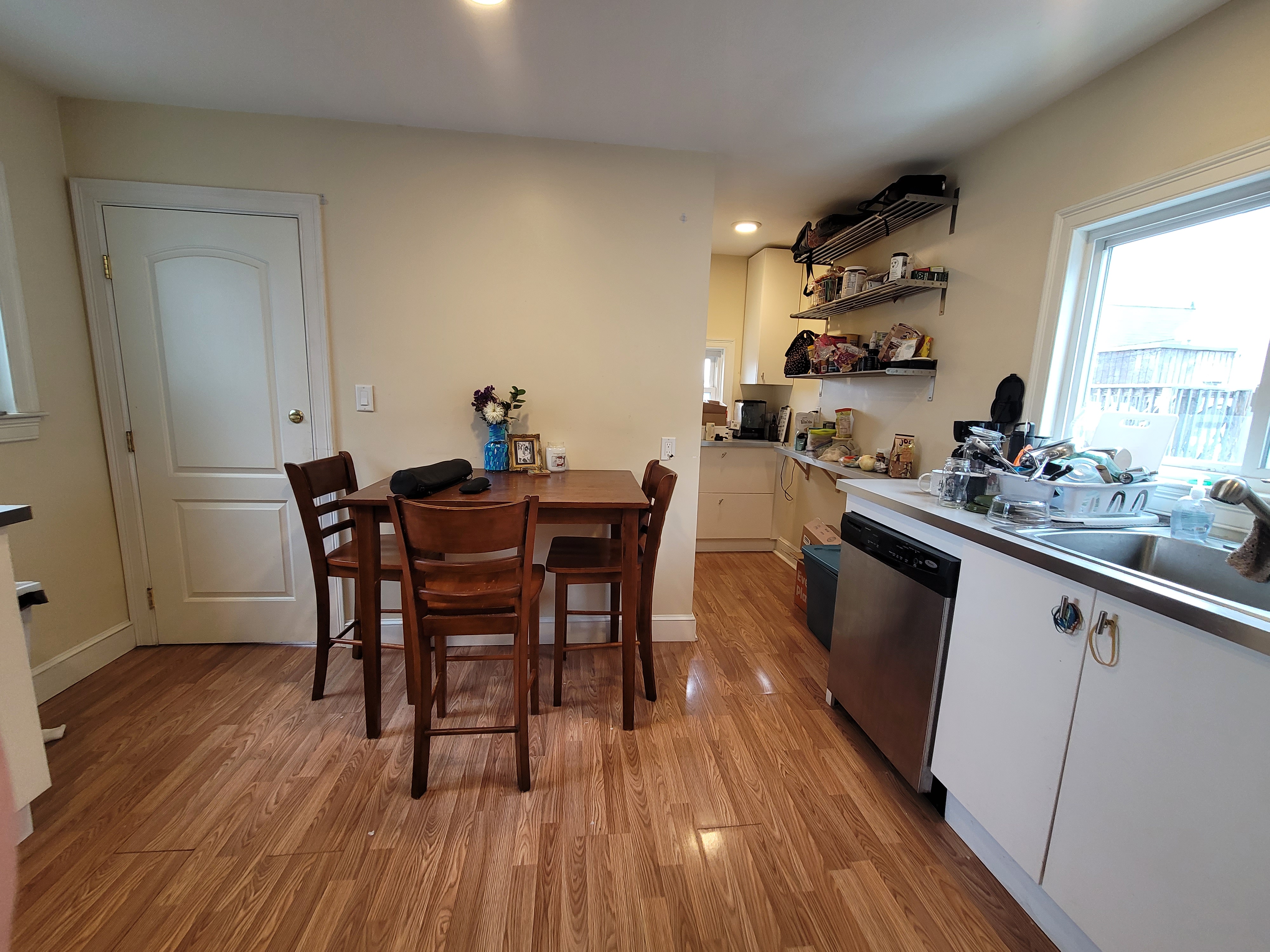 9 Wilson Ave, Ball Square