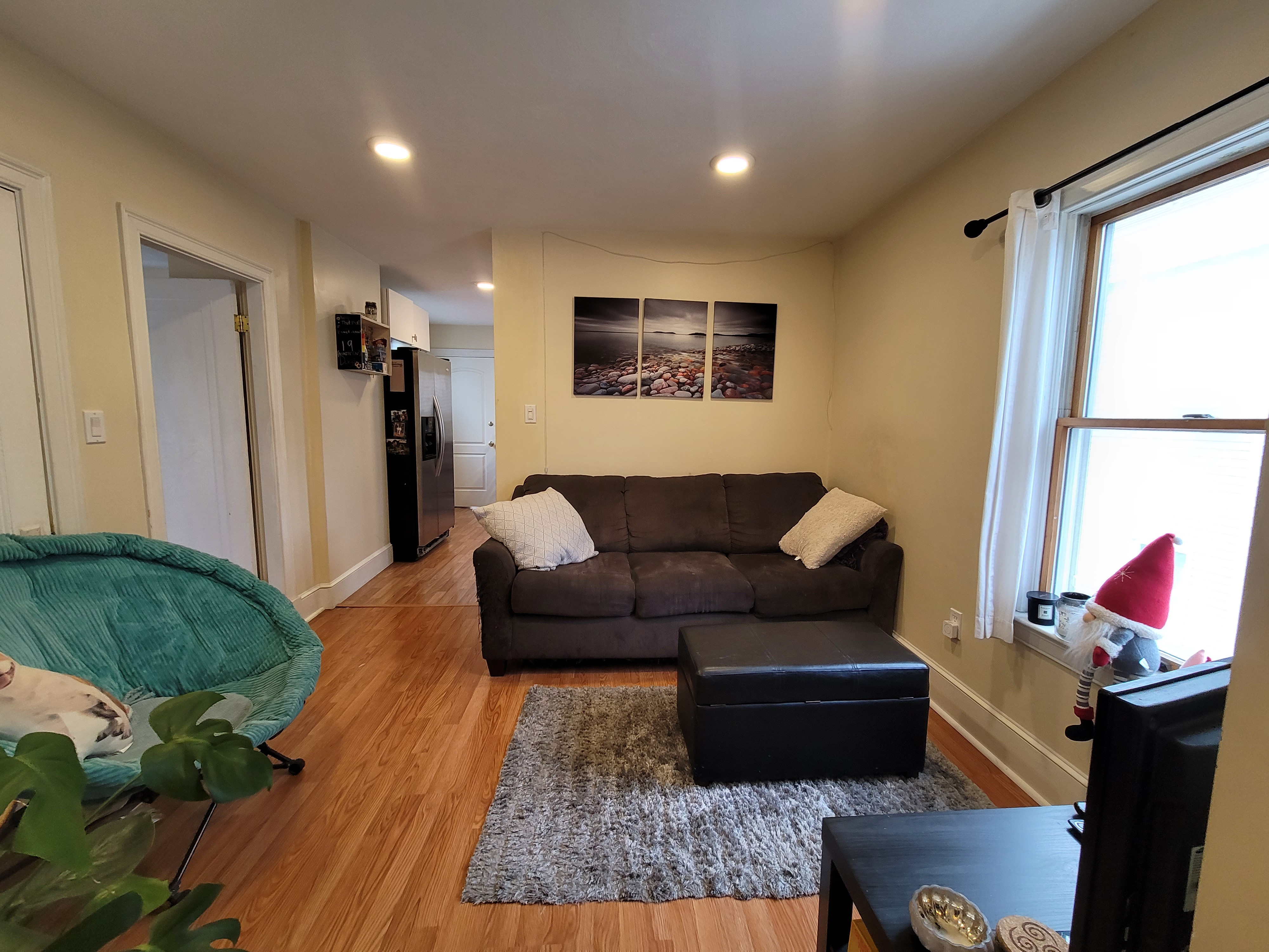 9 Wilson Ave, Ball Square