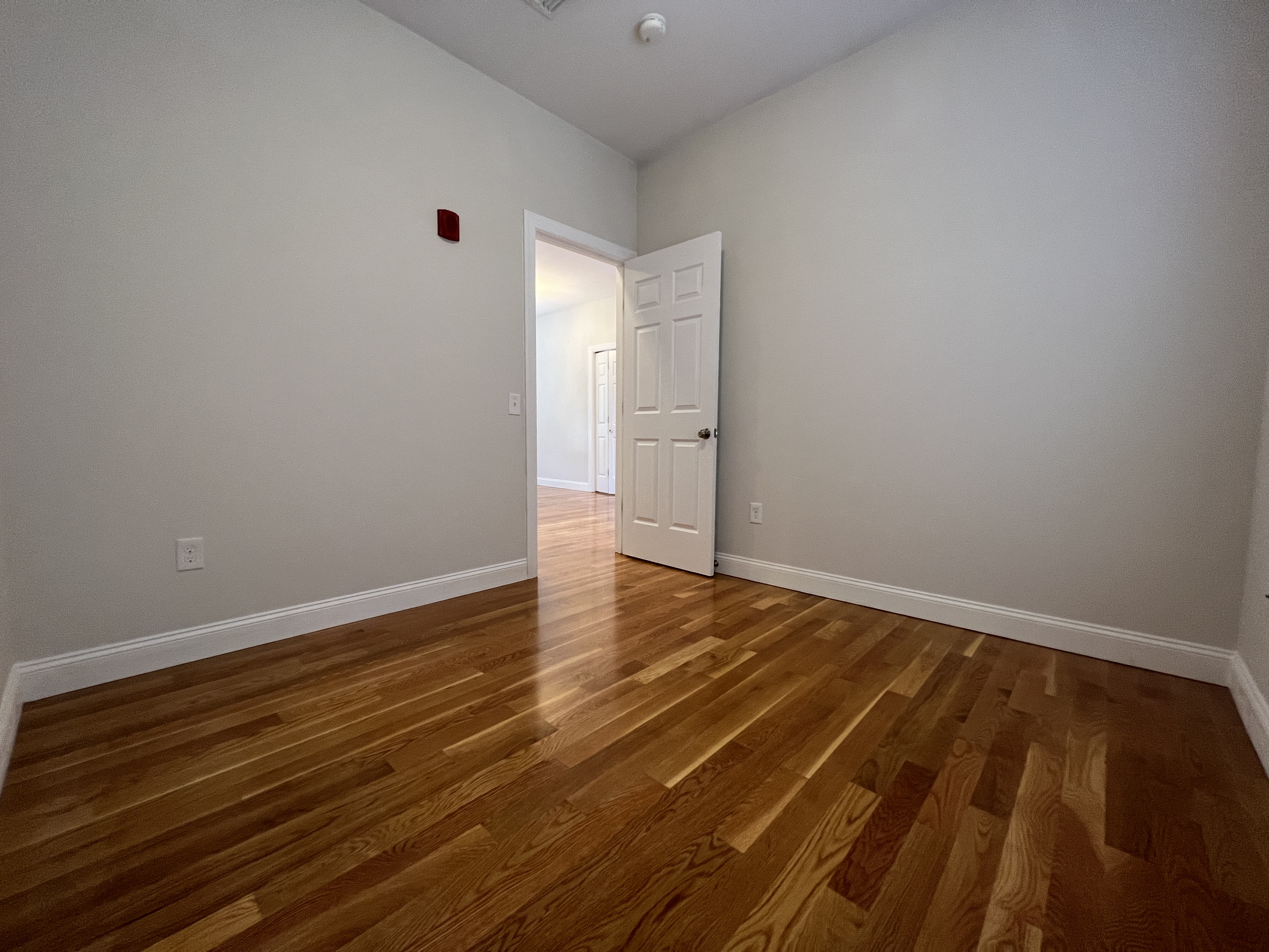 77 Newbury Ave, Quincy