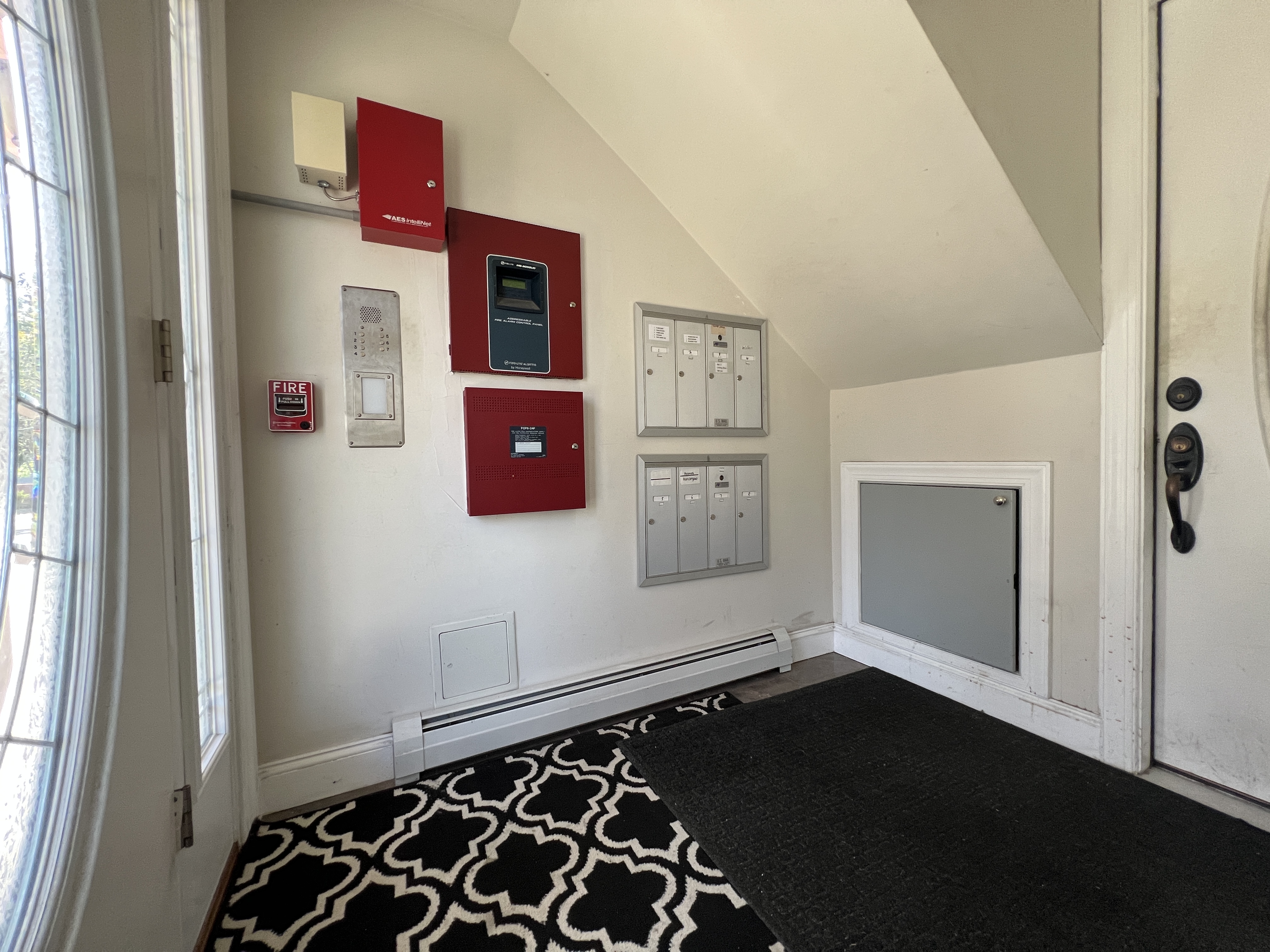 77 Newbury Ave, Quincy