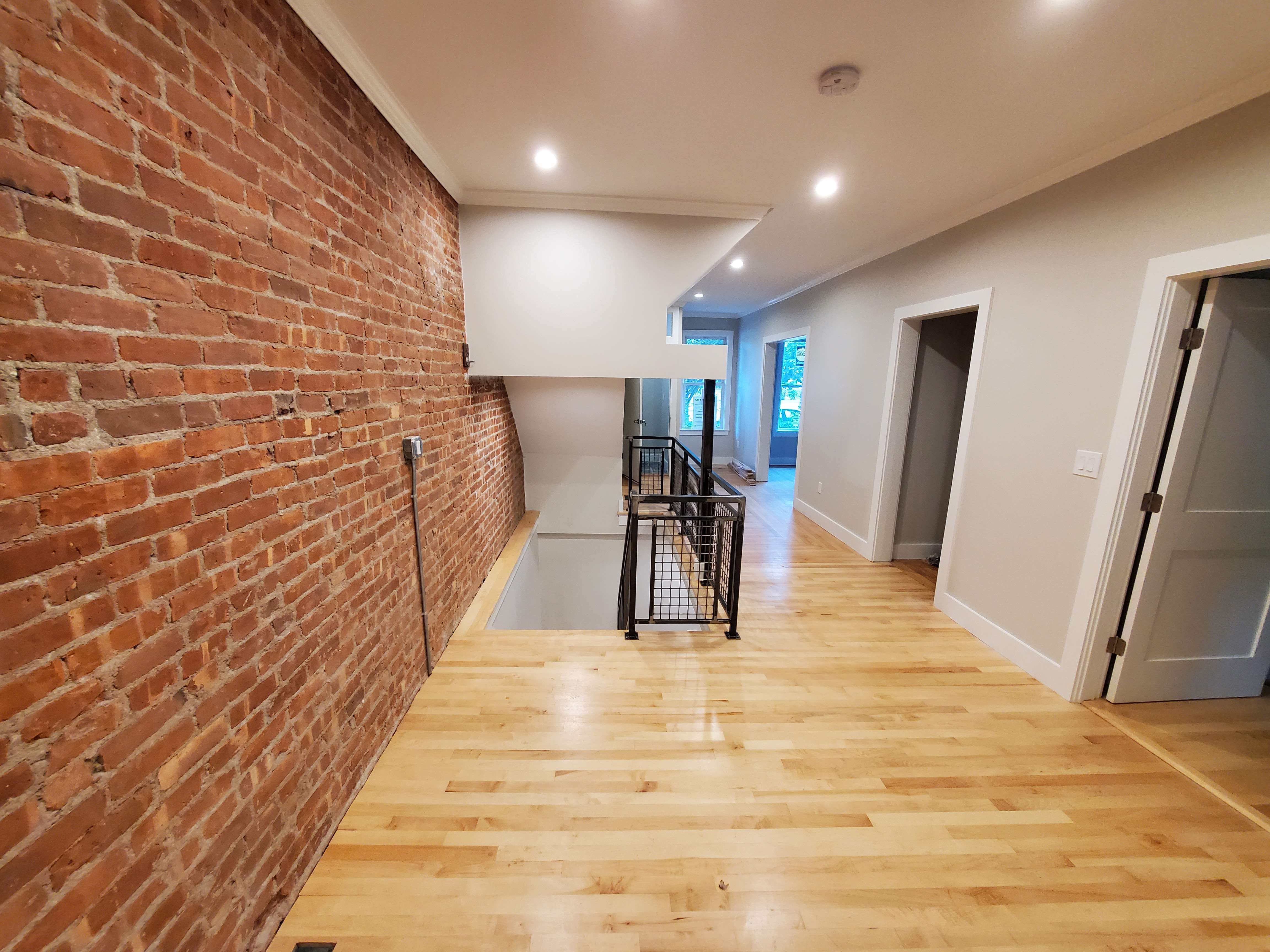 1741 Commonwealth Ave, Brighton