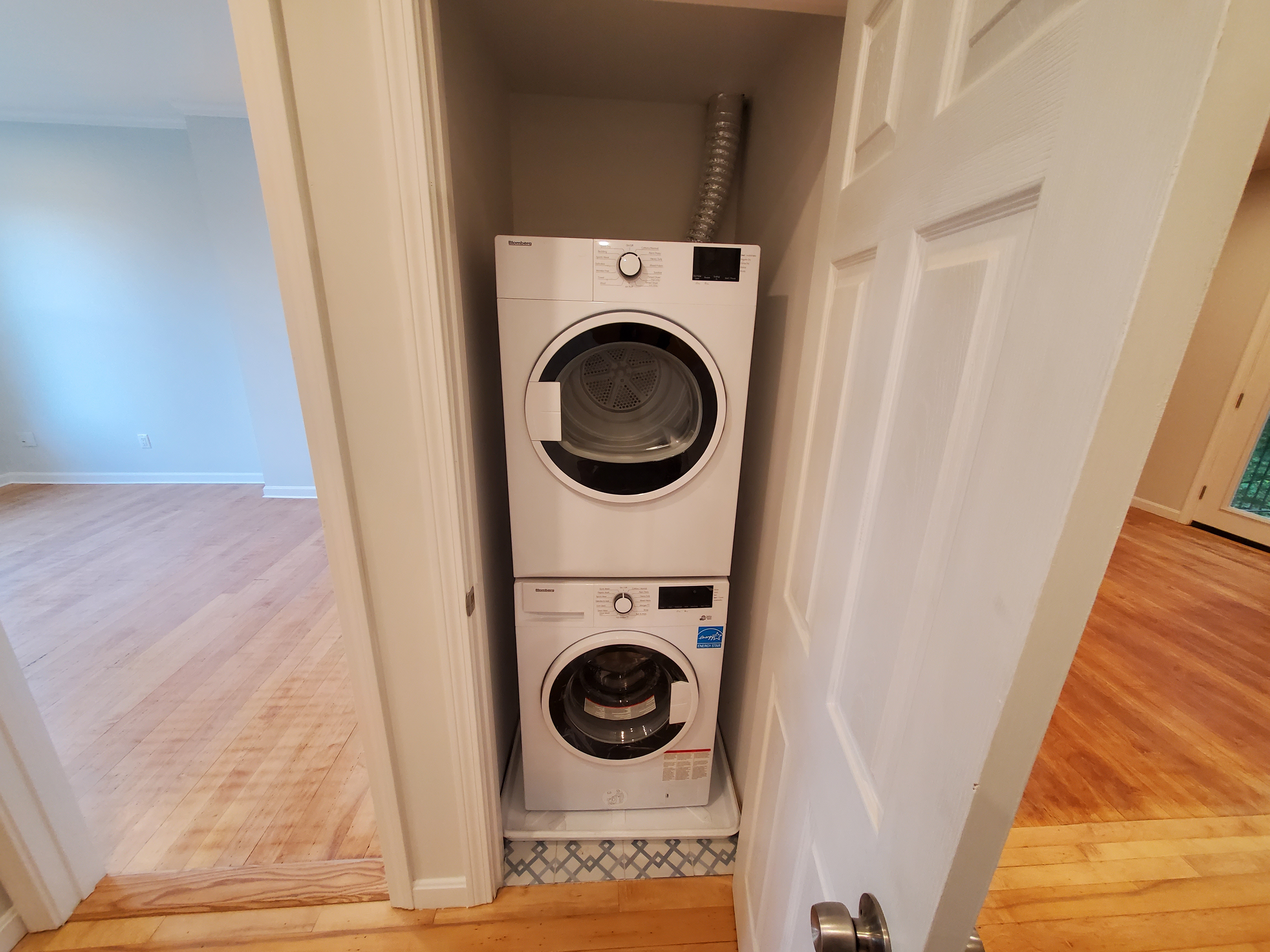 1741 Commonwealth Ave, Brighton