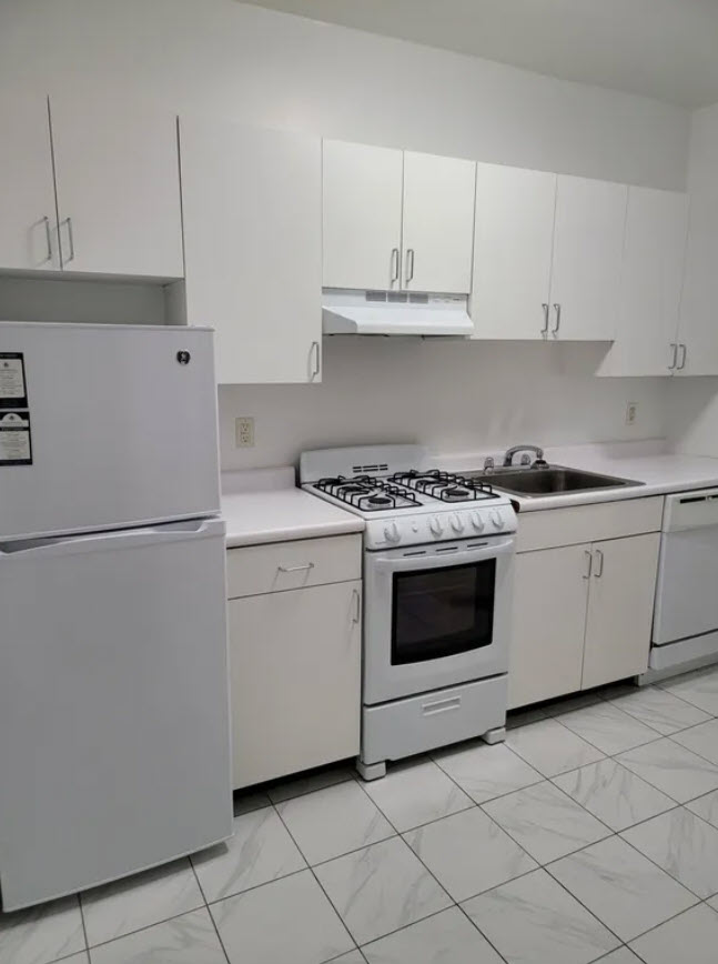 100 Kilsyth Rd, Brighton