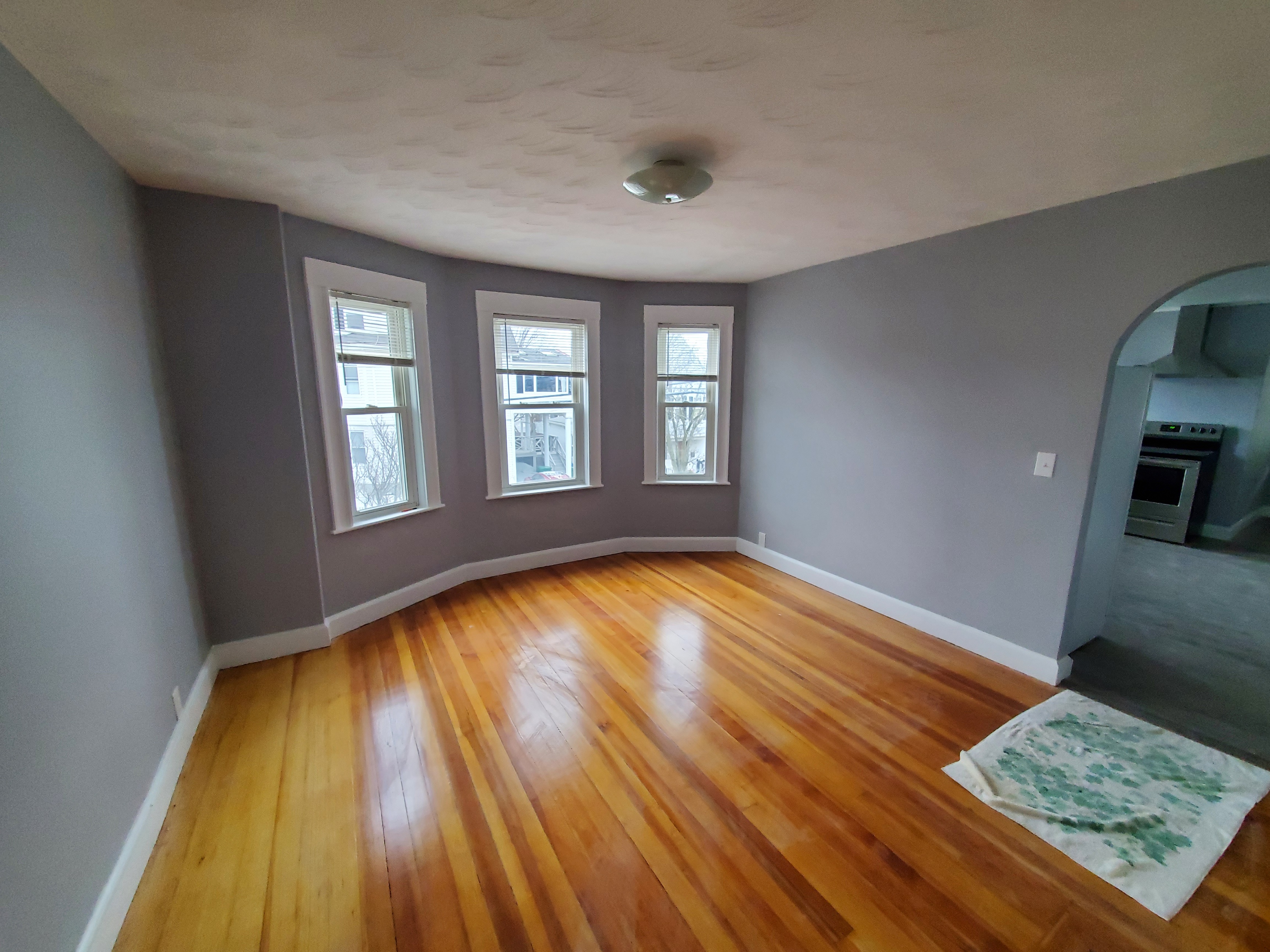 39 Albion St, Medford