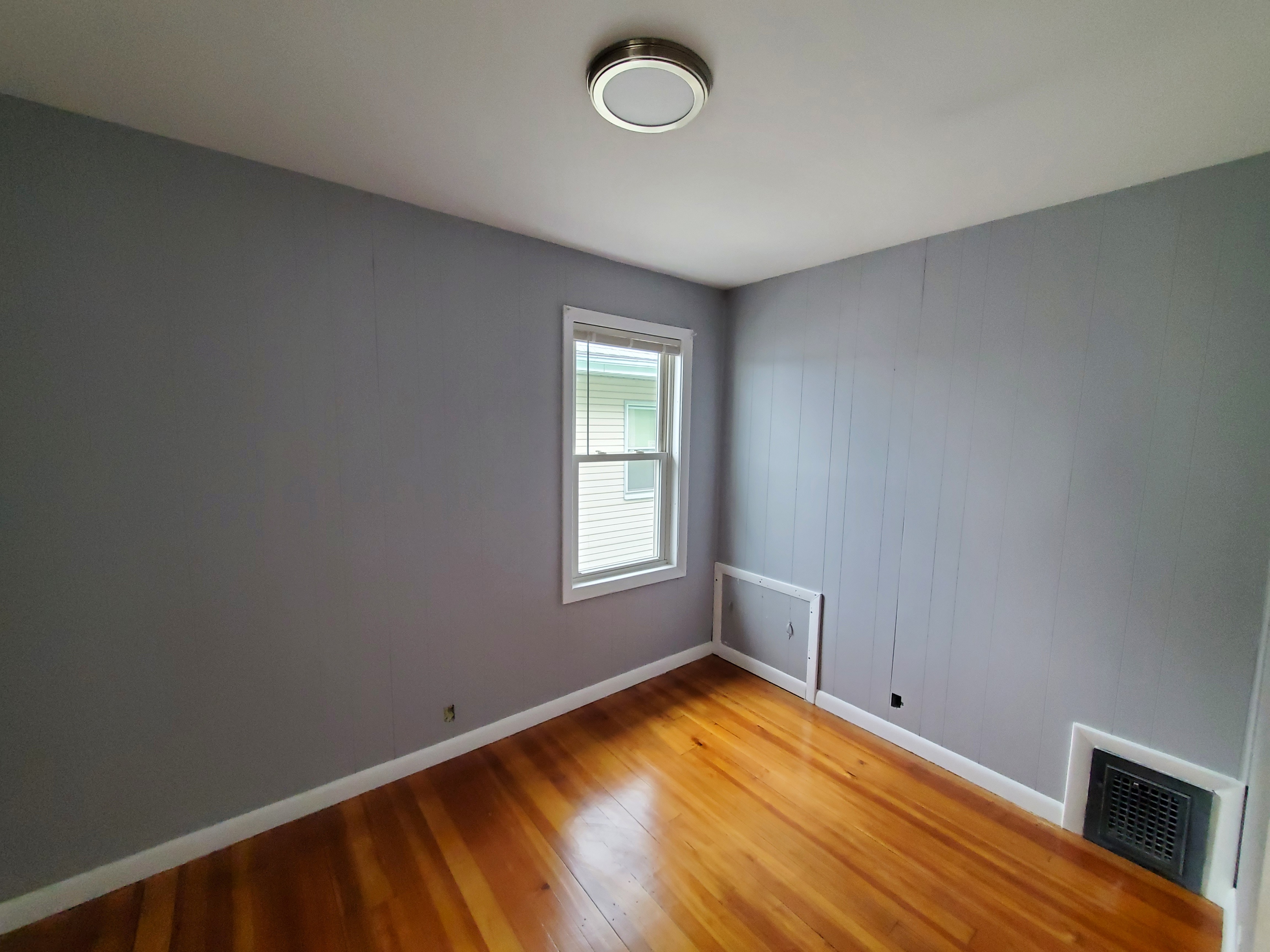 39 Albion St, Medford