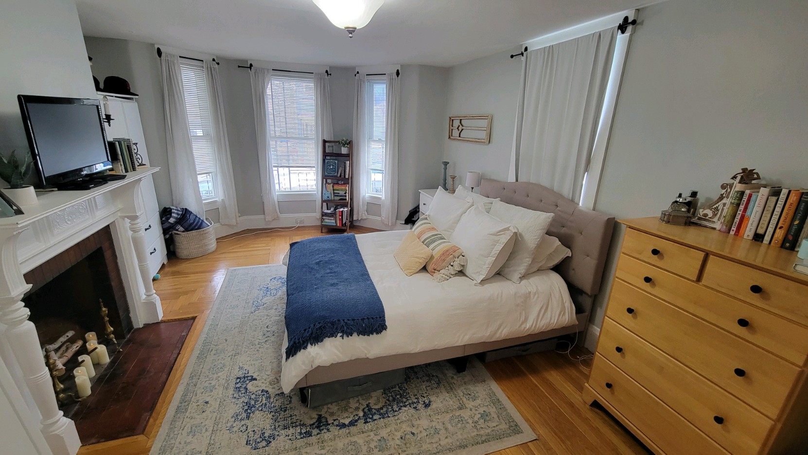 26 Rogers Ave, Davis Square