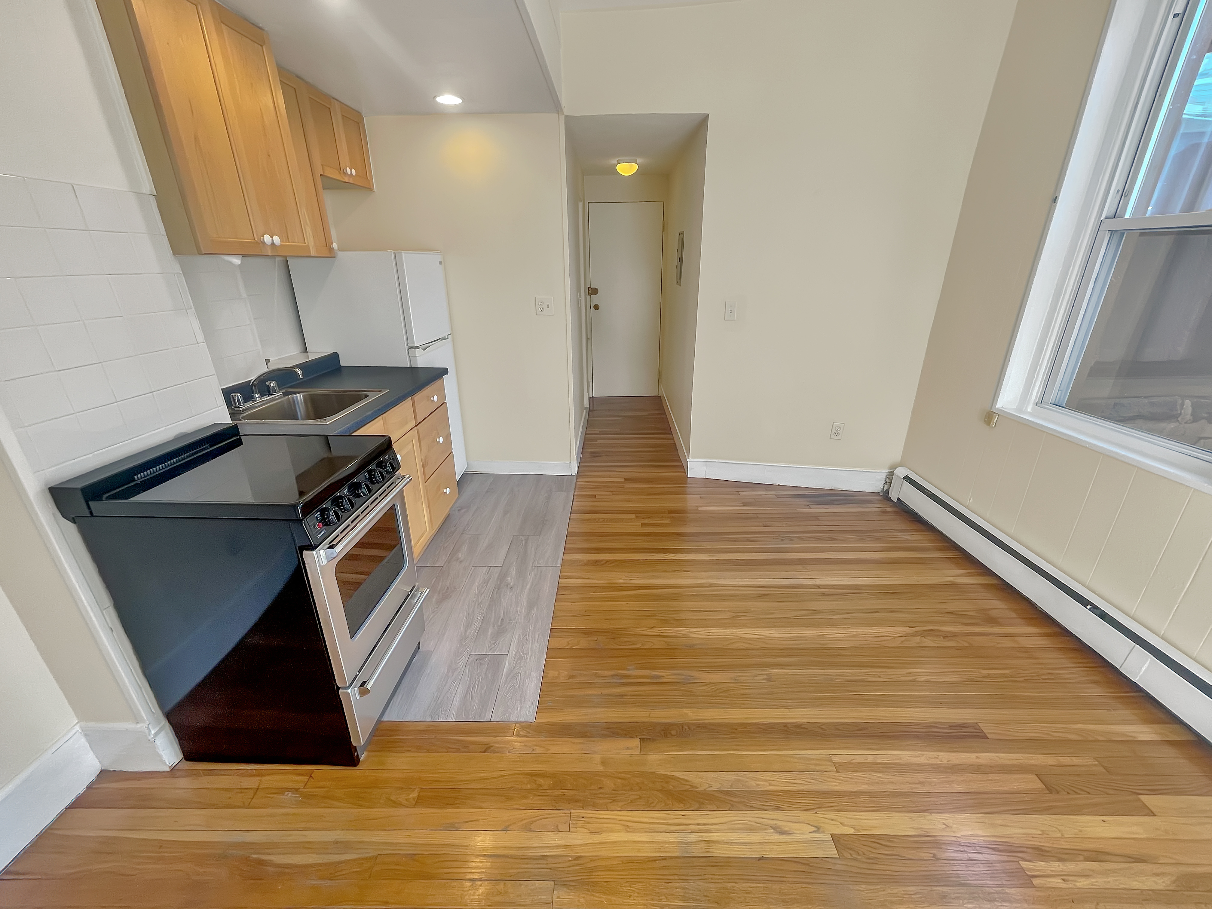 27 Phillips St, Beacon Hill