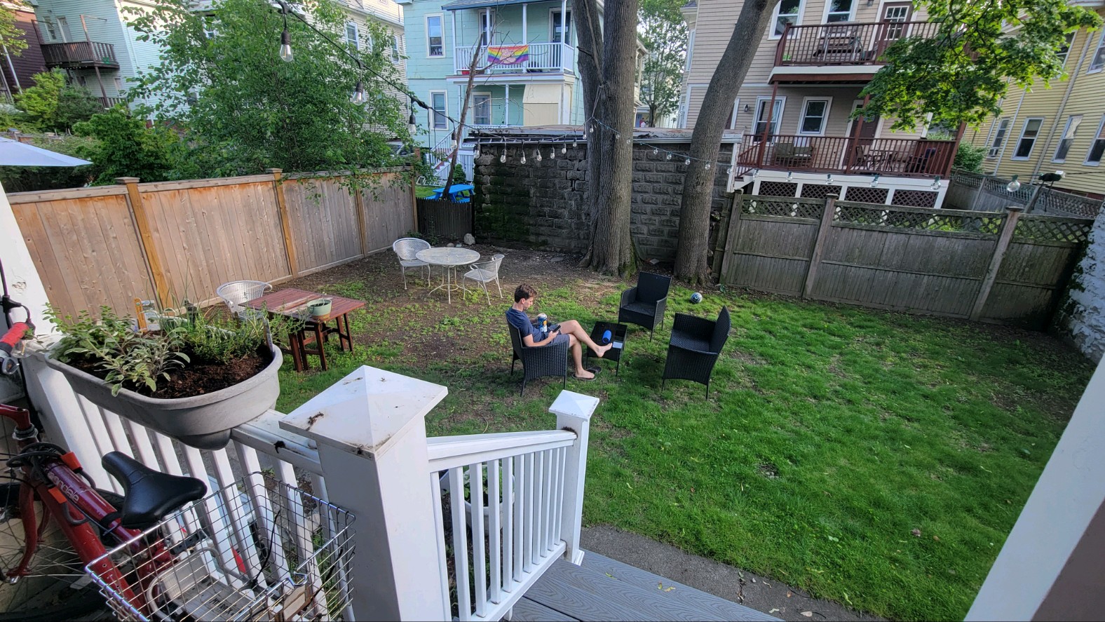 28 Lexington Ave, Davis Square