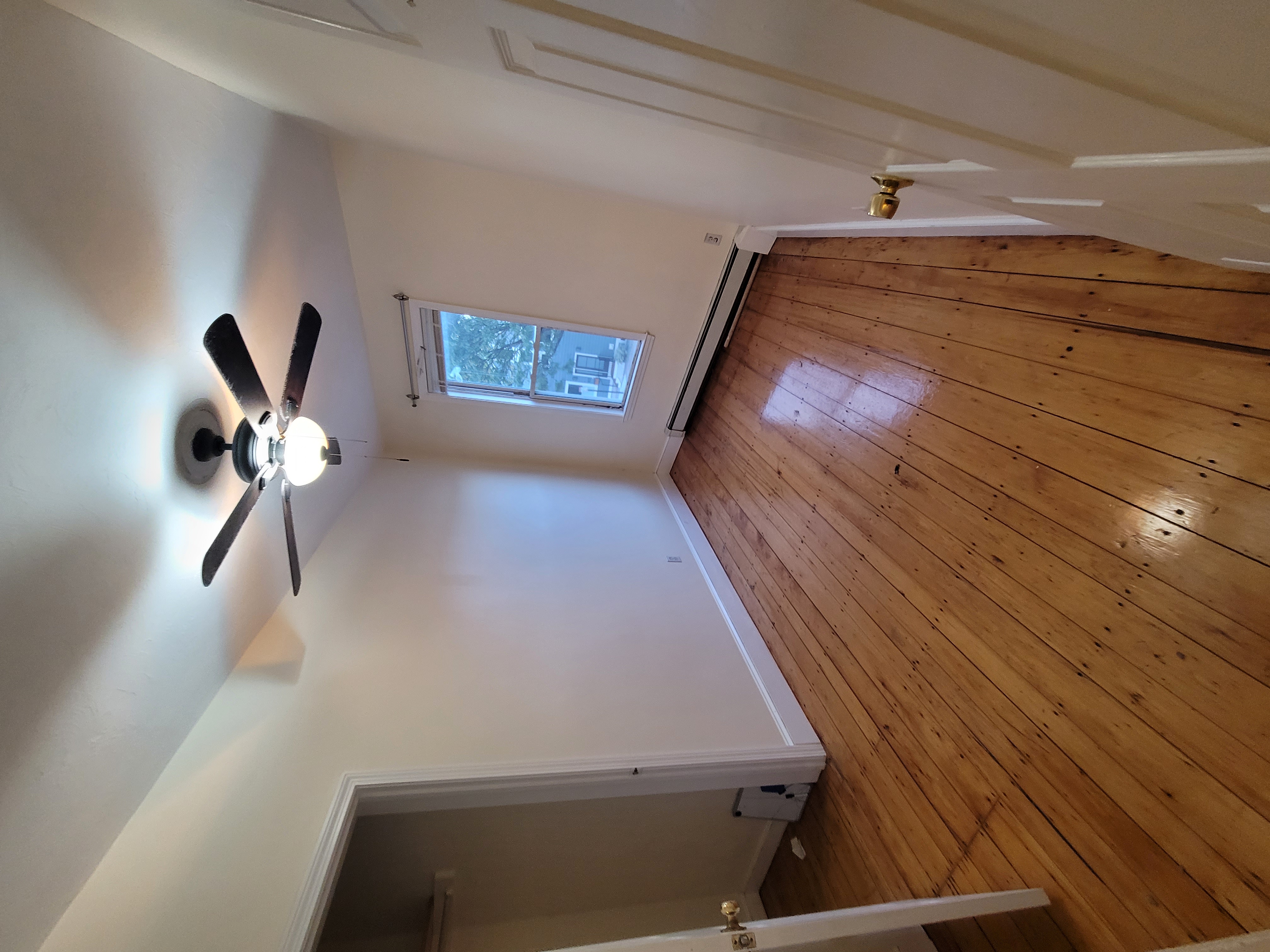 115 Hampshire St, Cambridgeport