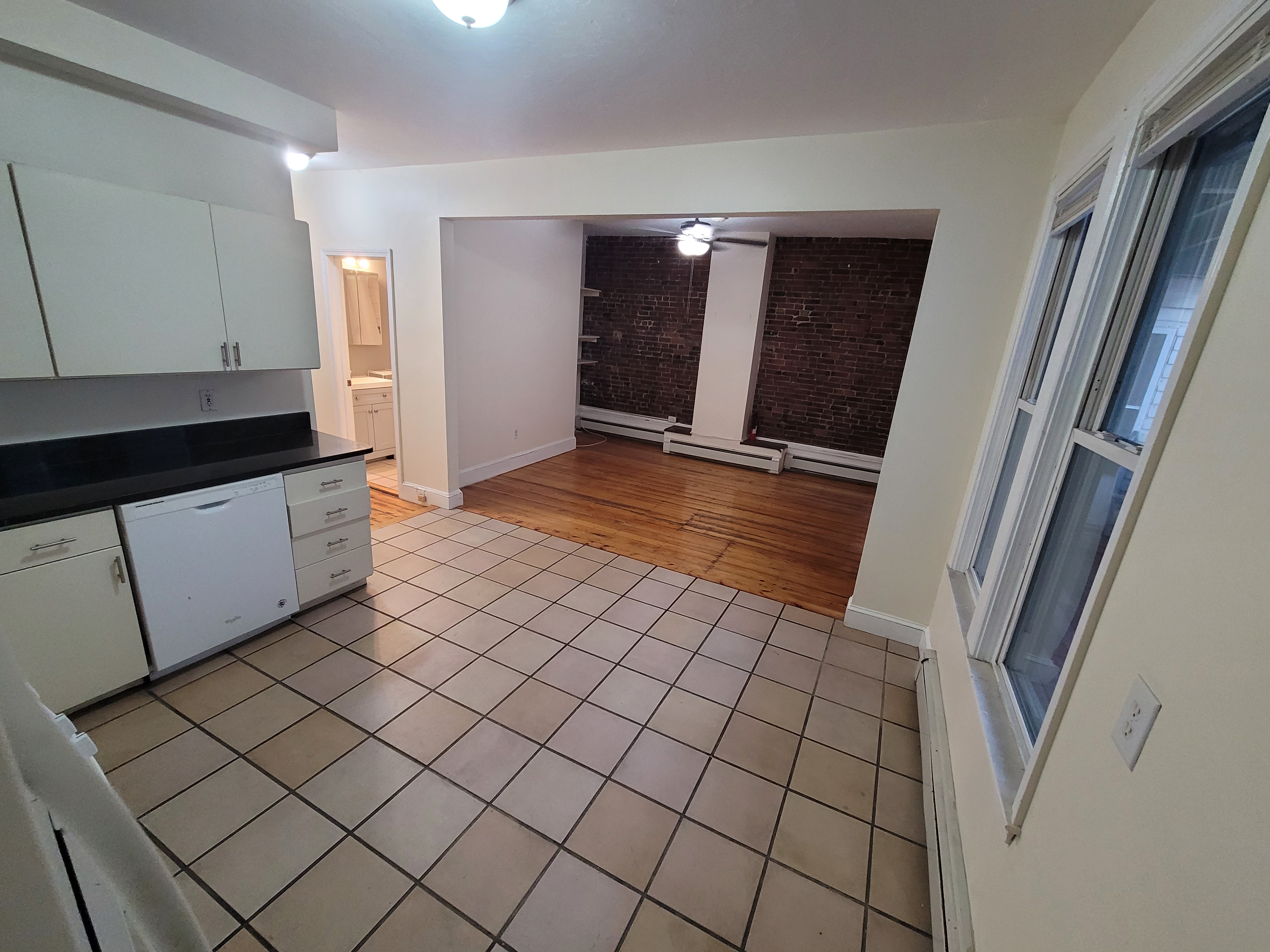 115 Hampshire St, Cambridgeport