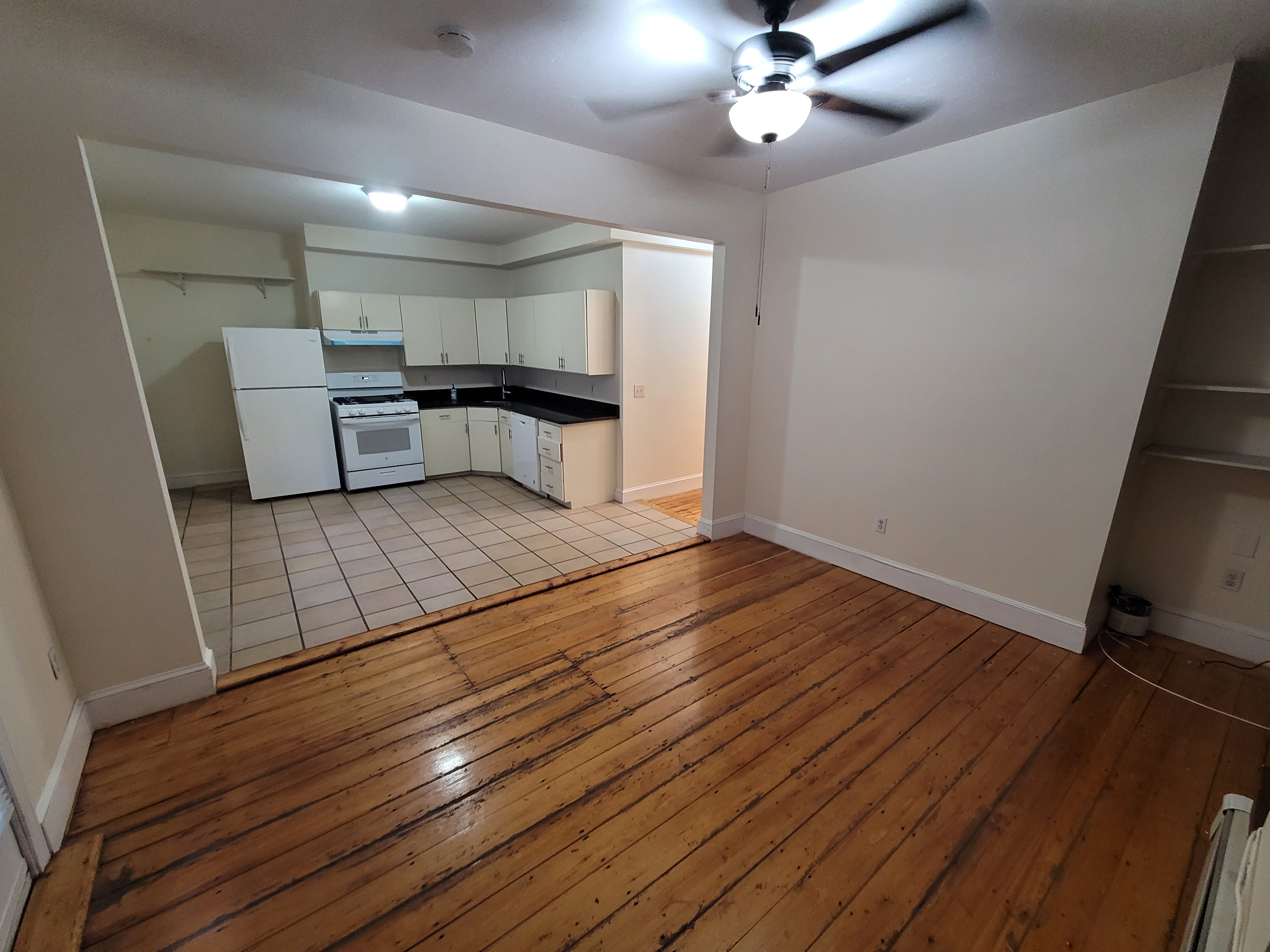 115 Hampshire St, Cambridgeport