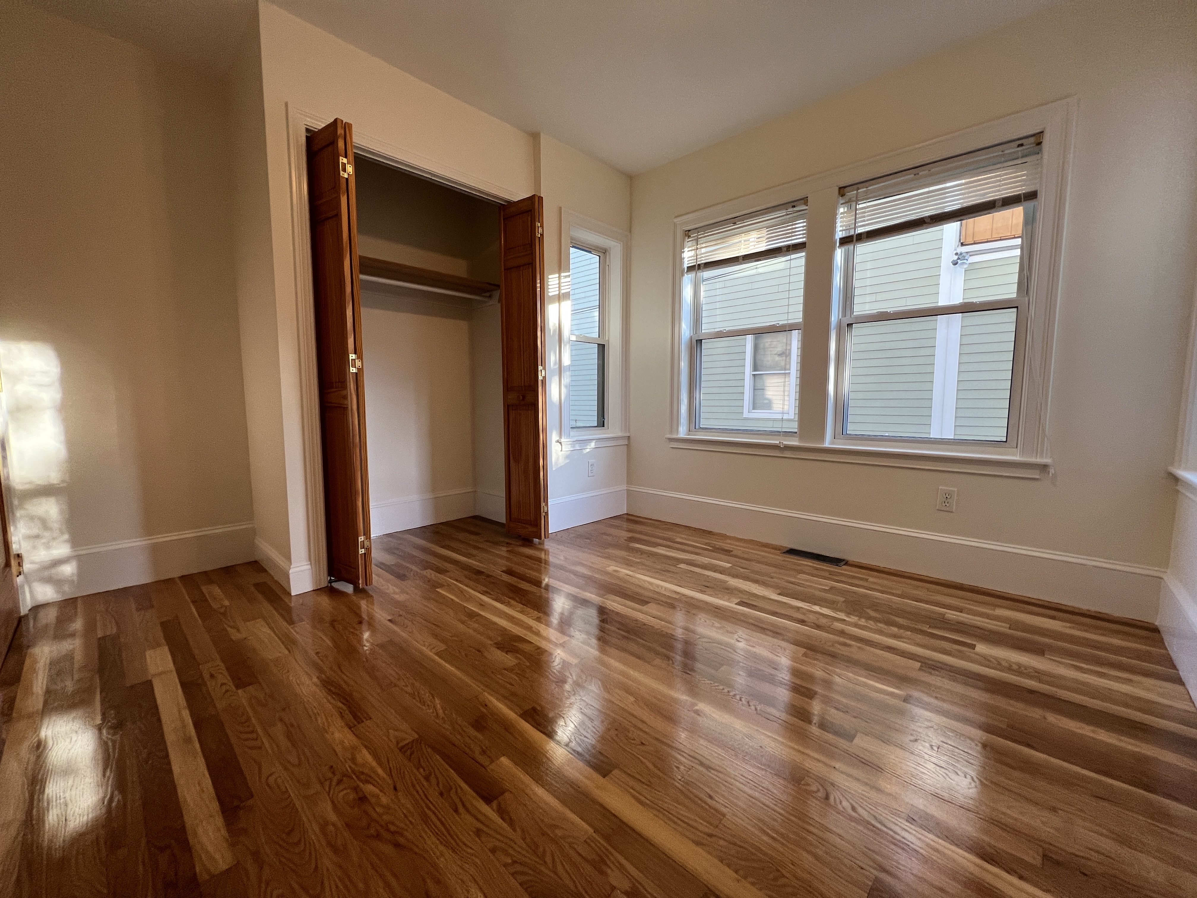 128 Buttonwood St, Dorchester