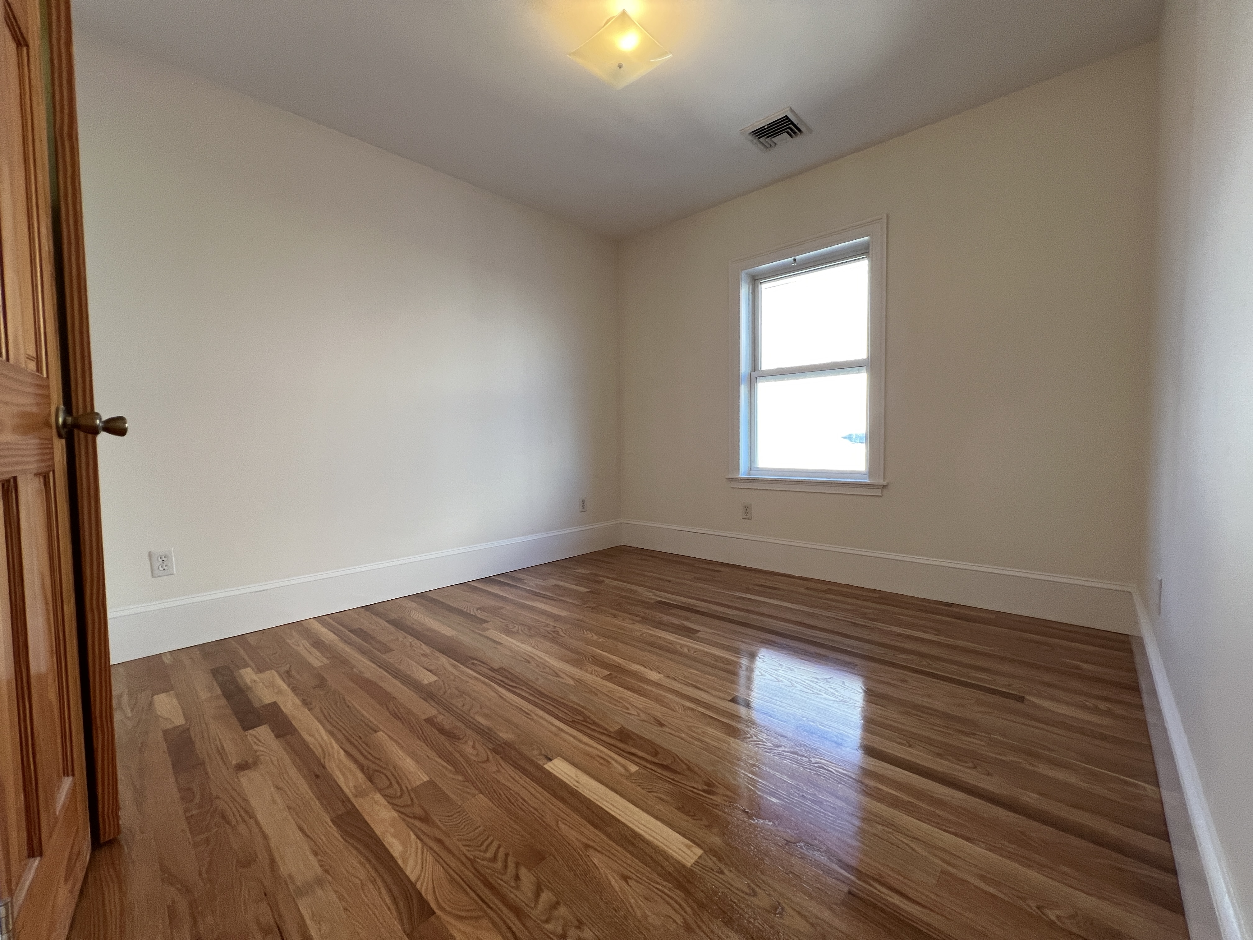 128 Buttonwood St, Dorchester