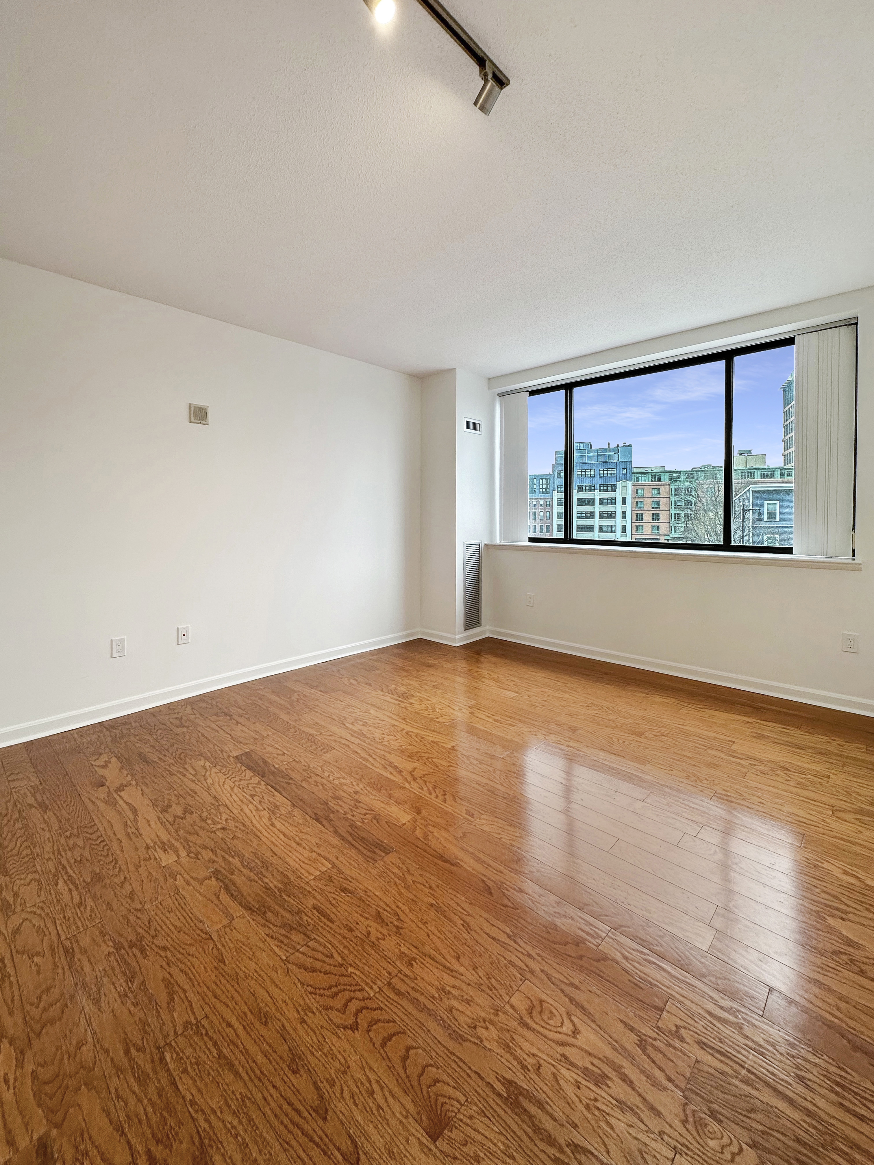 169 Monsignor O'brien Highway, East Cambridge