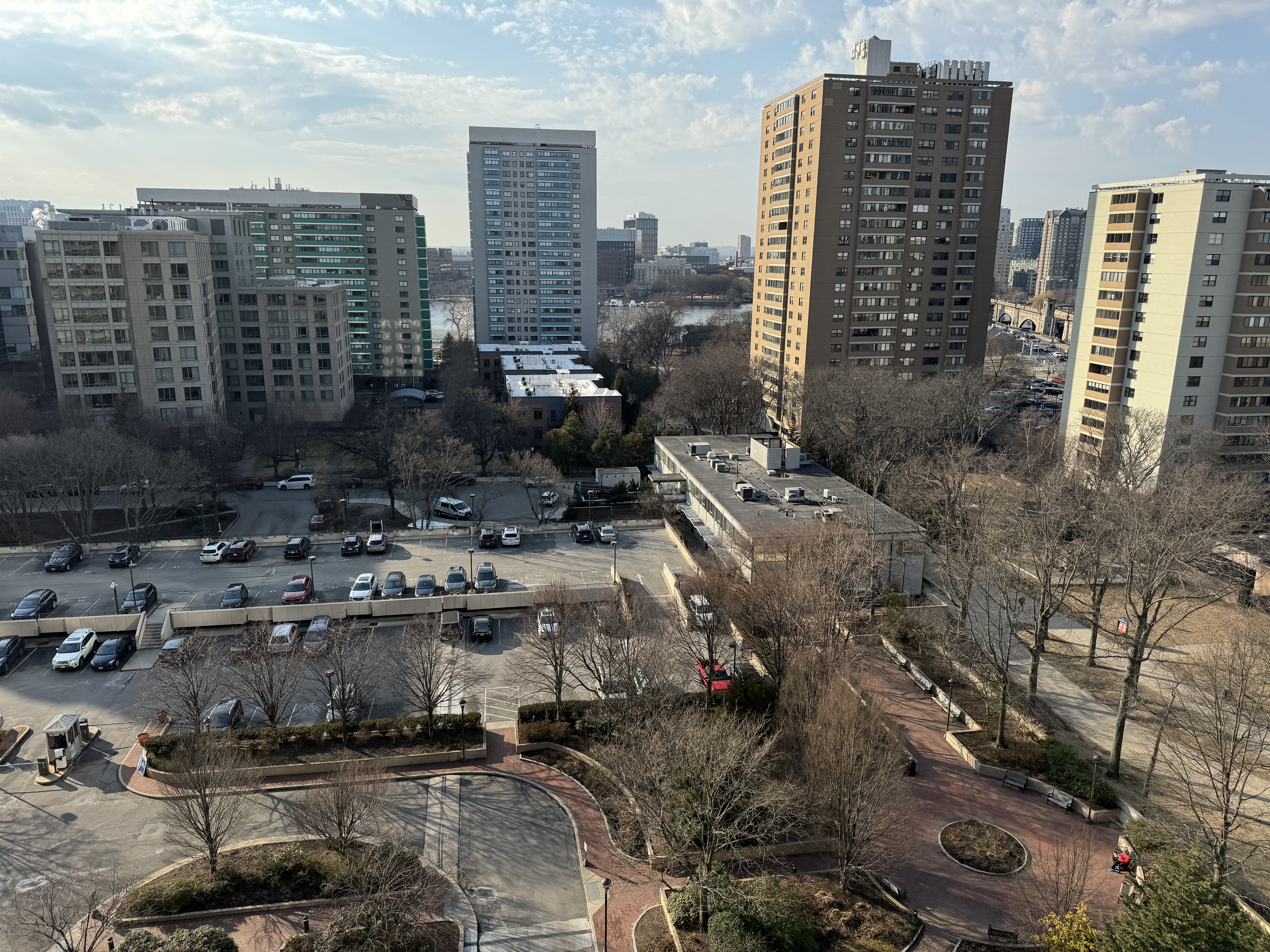 9 Hawthorne Pl, West End