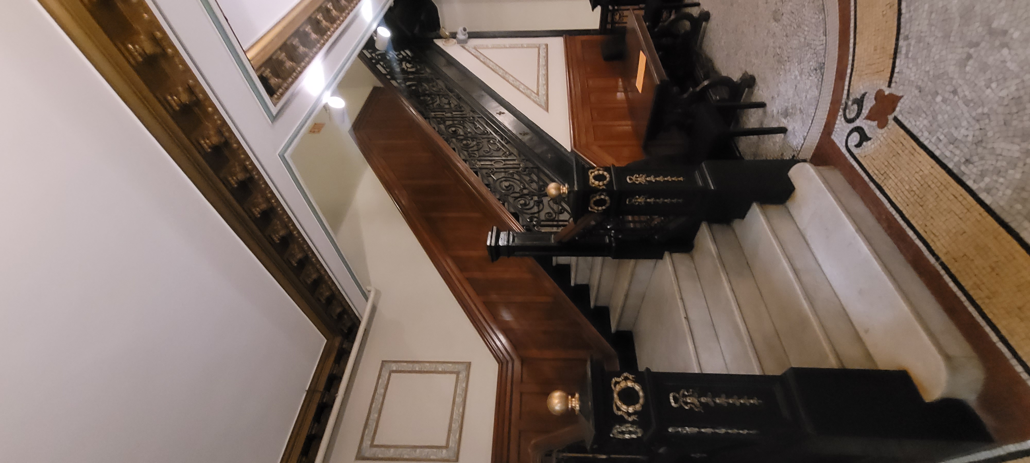 8 Garrison St, Back Bay