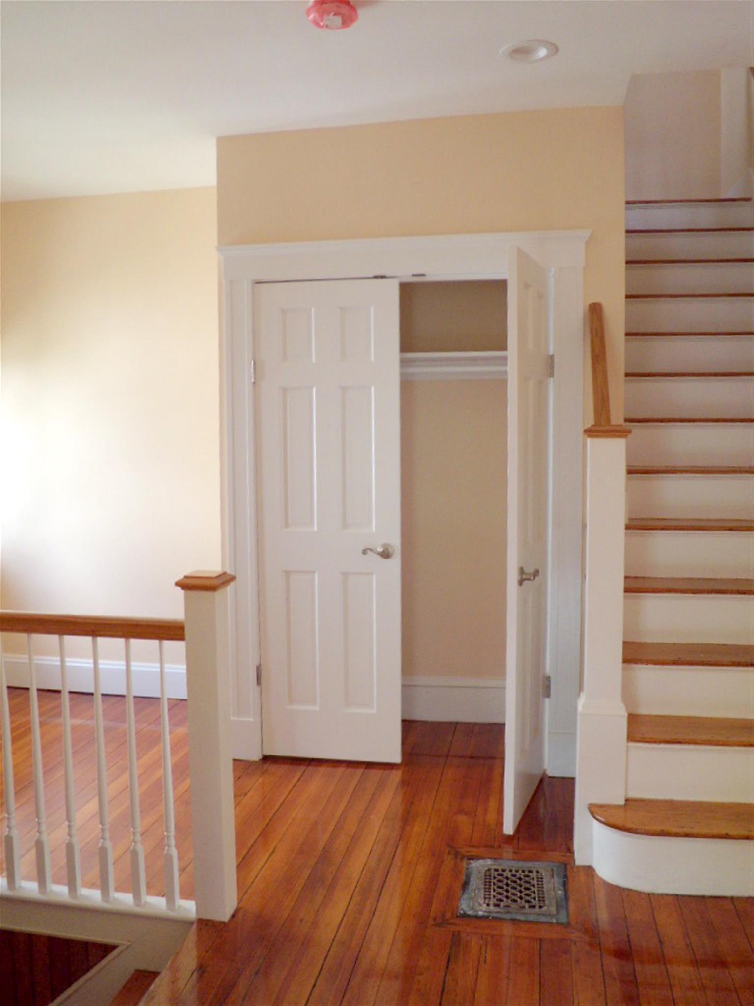 9 Whitfield Rd, Davis Square