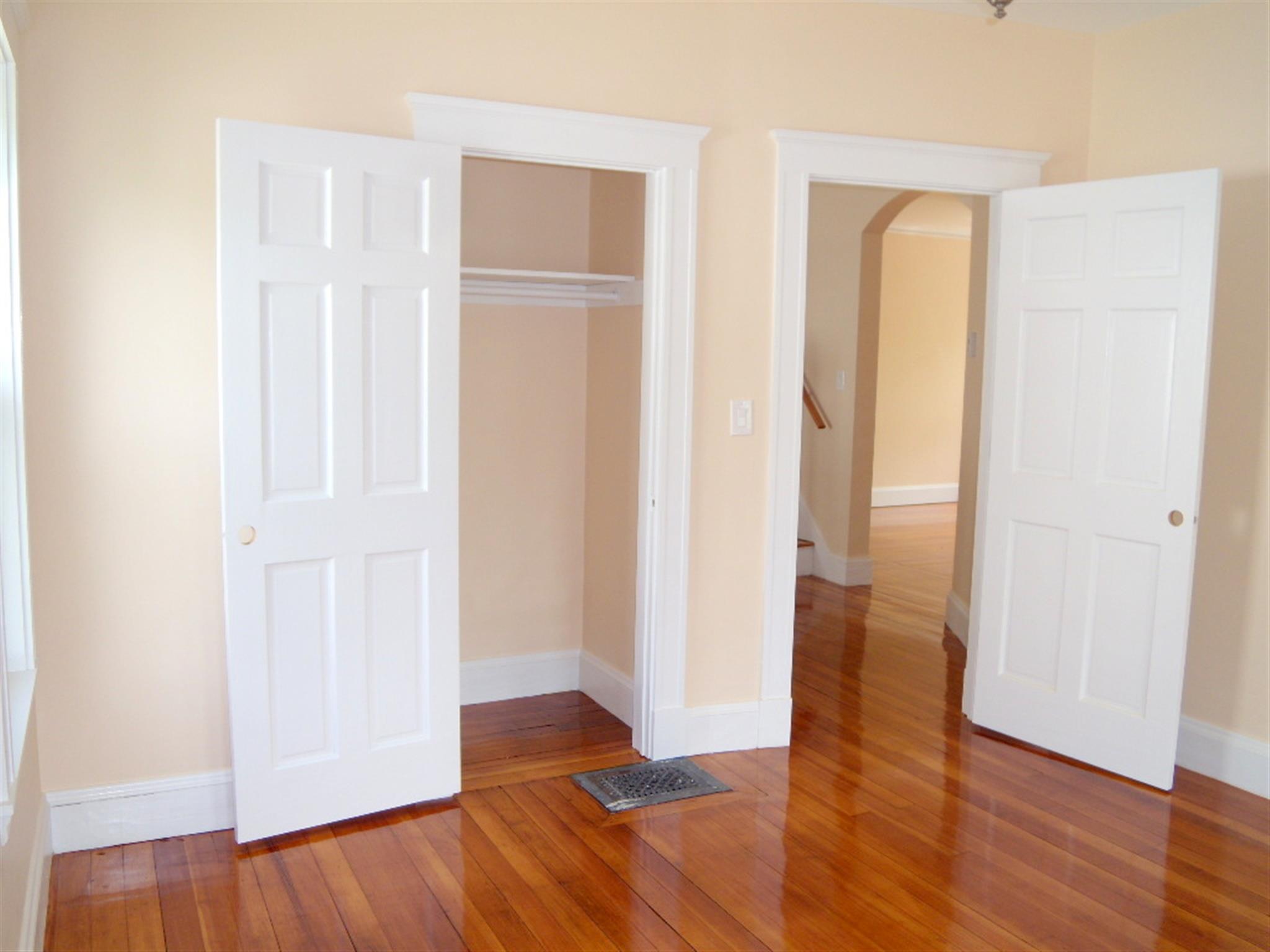 9 Whitfield Rd, Teele Square