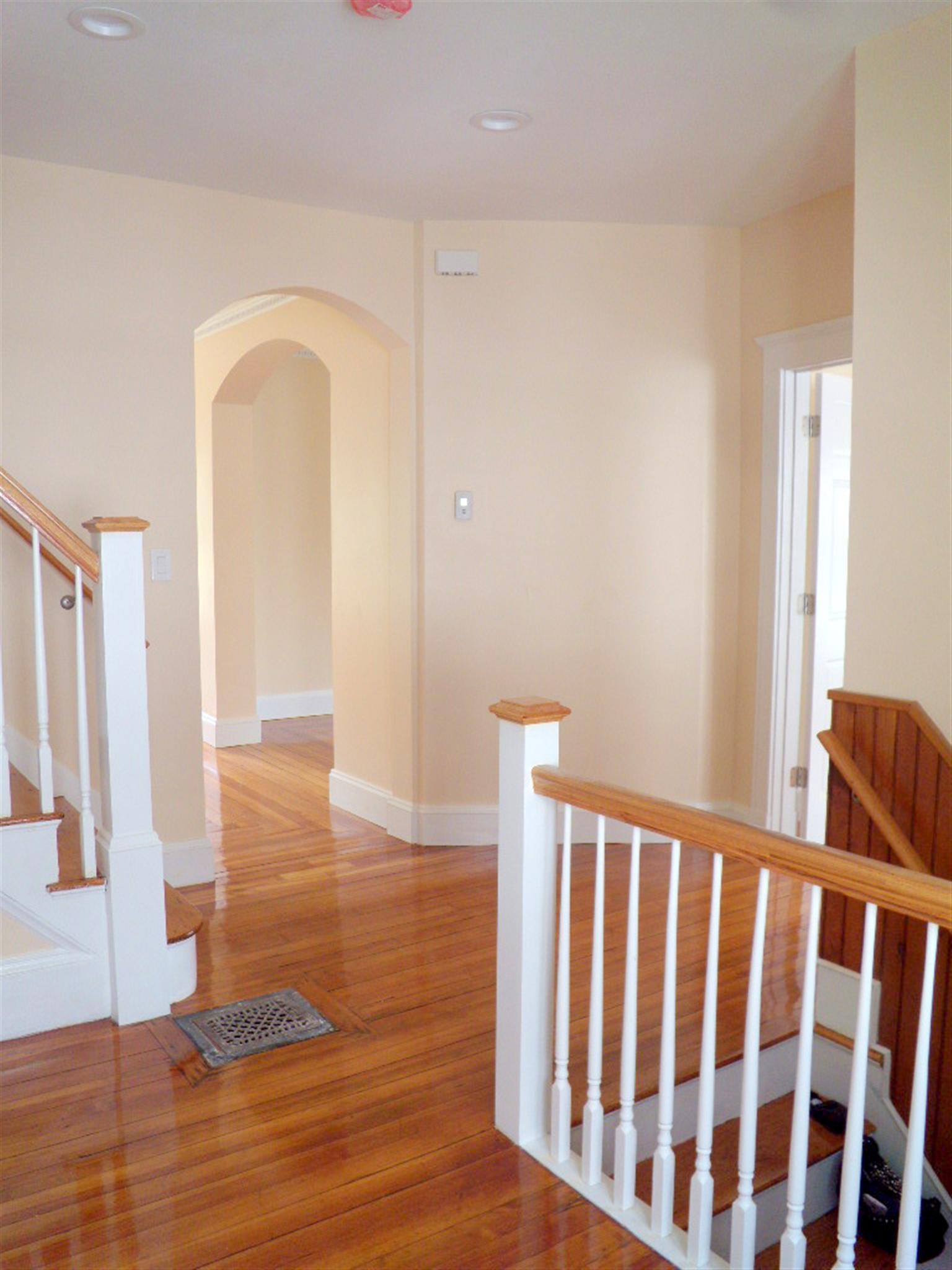 9 Whitfield Rd, Davis Square