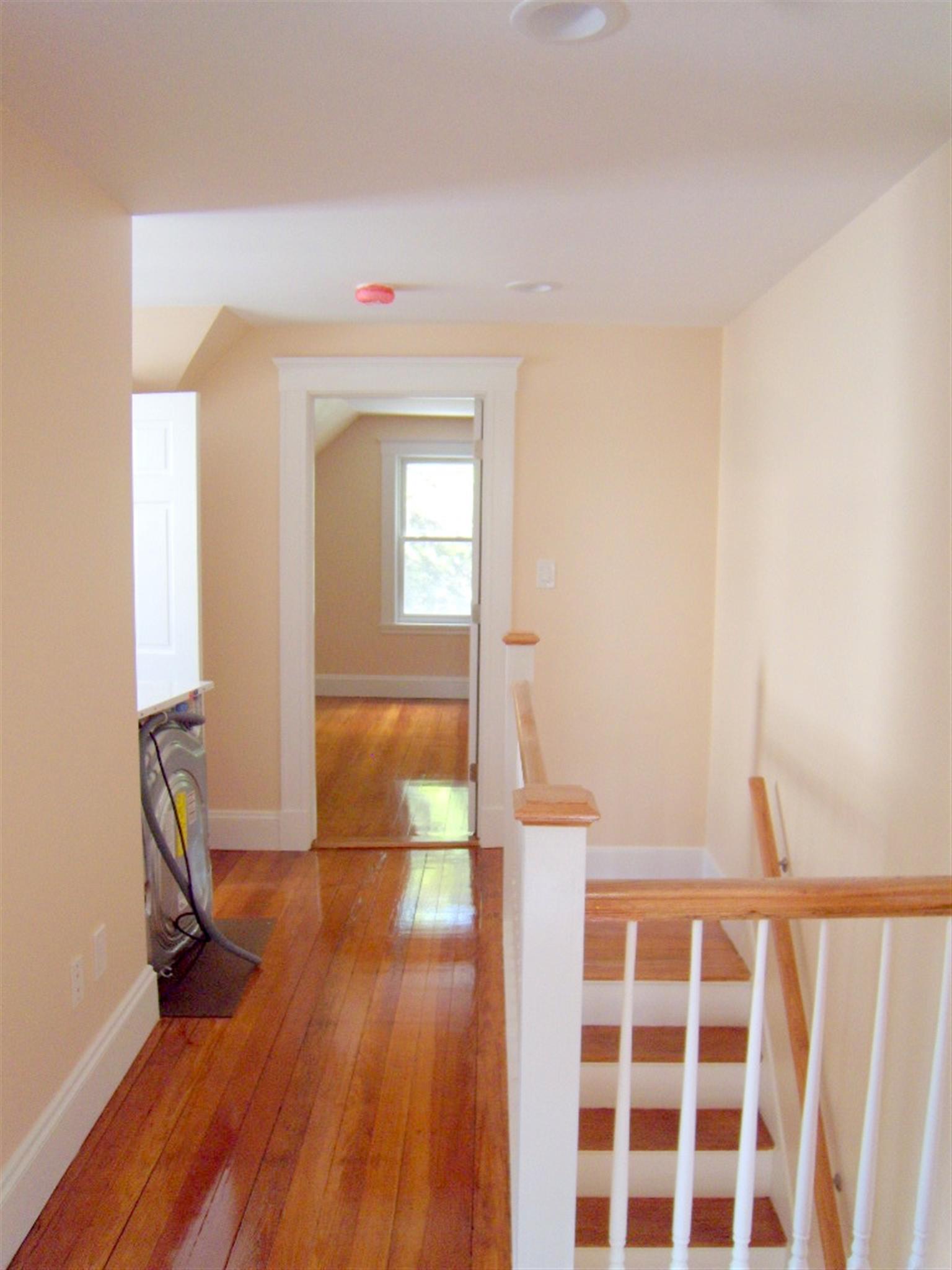 9 Whitfield Rd, Davis Square