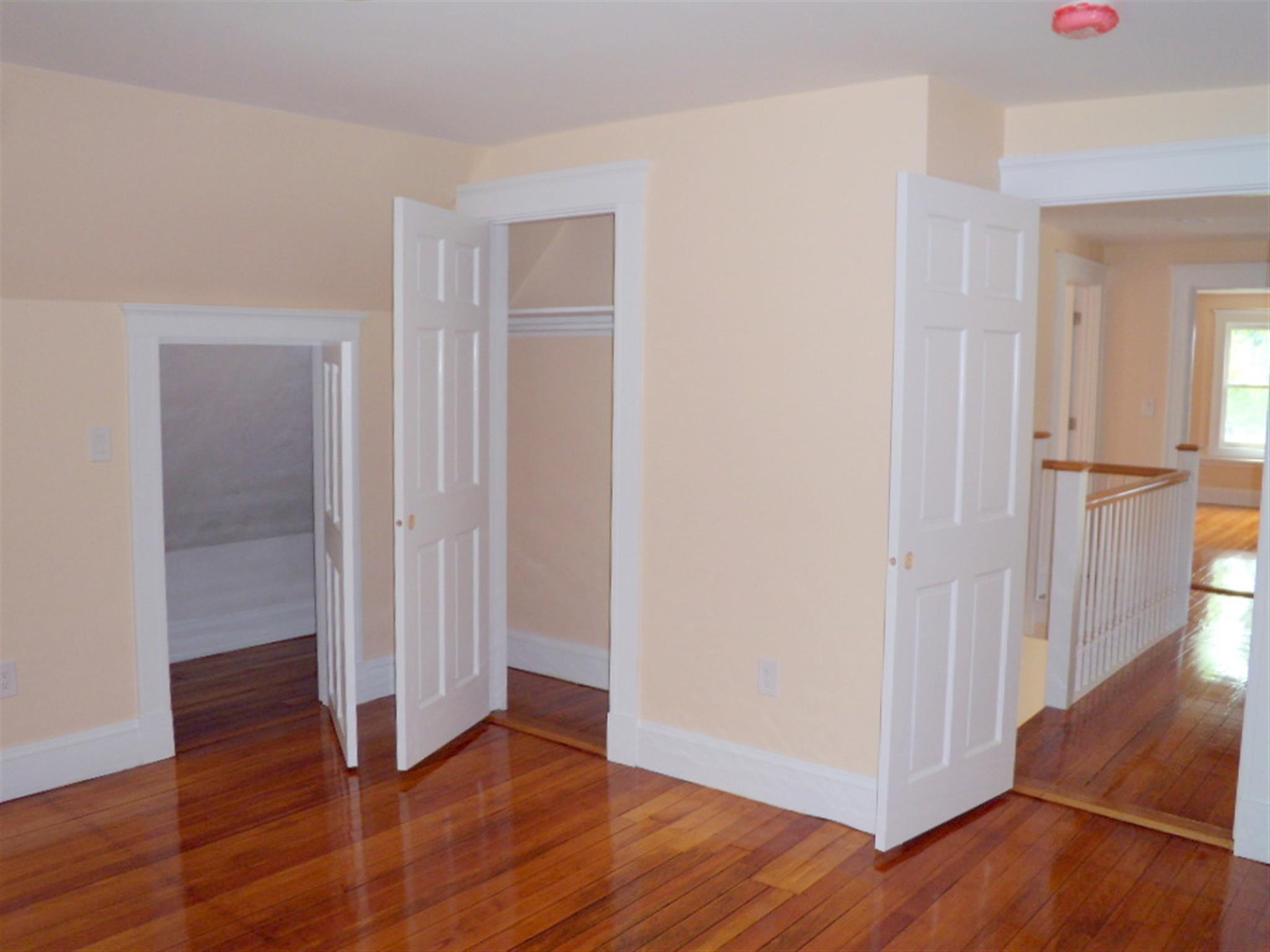 9 Whitfield Rd, Davis Square