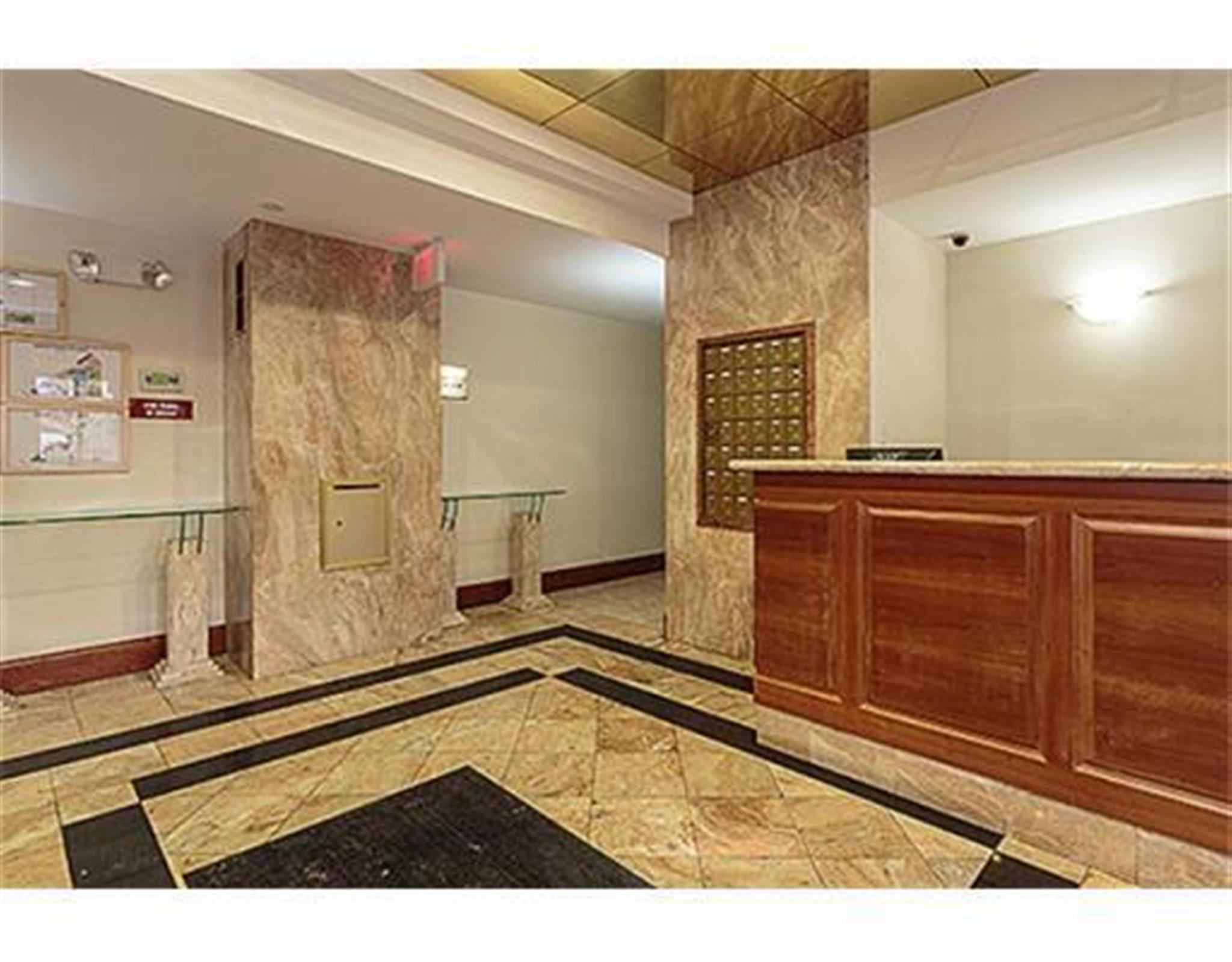 2440 Massachusetts Ave, North Cambridge