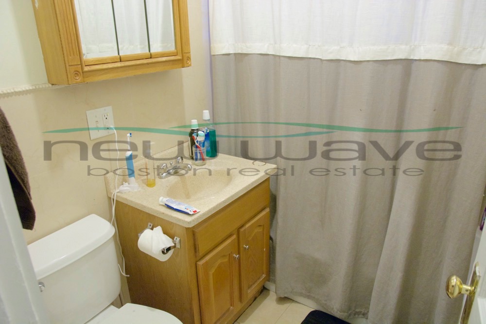 204 Hemenway, Fenway