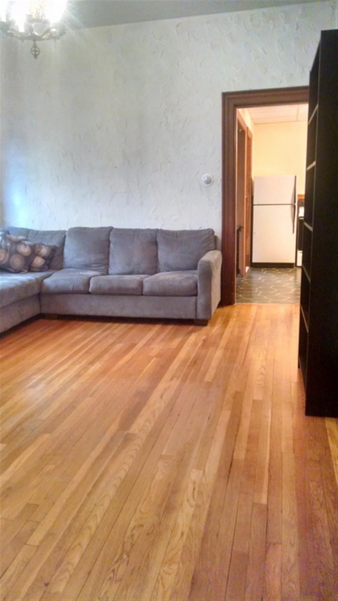 74 Dover St, Davis Square