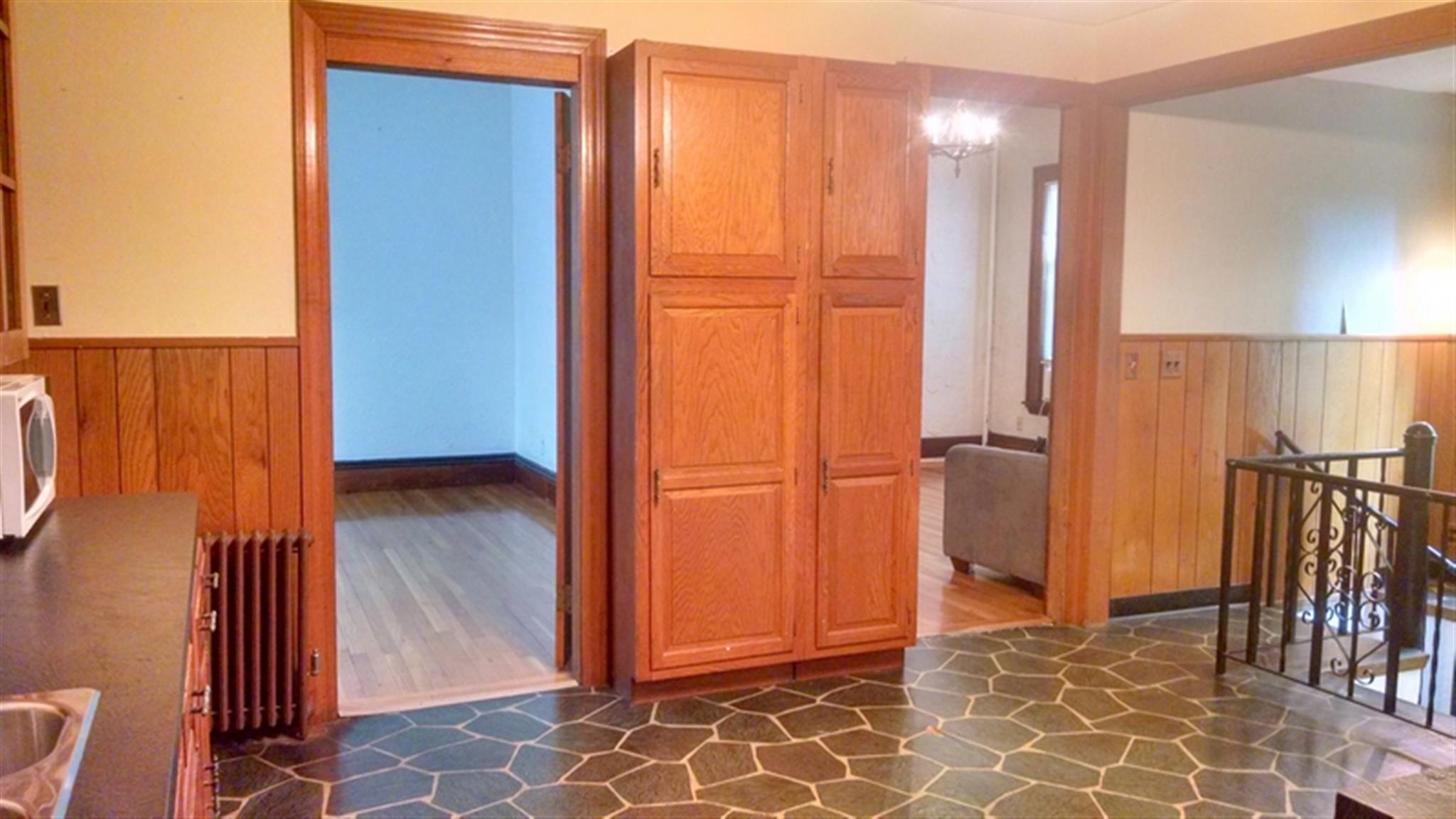 74 Dover St, Davis Square