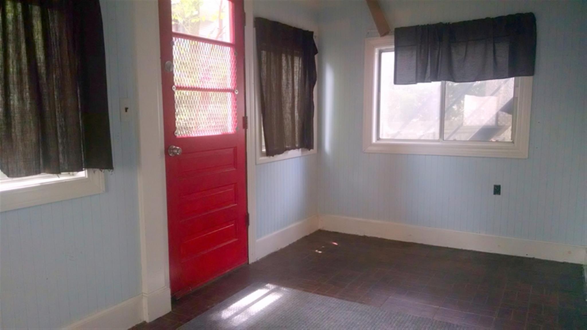 74 Dover St, Davis Square