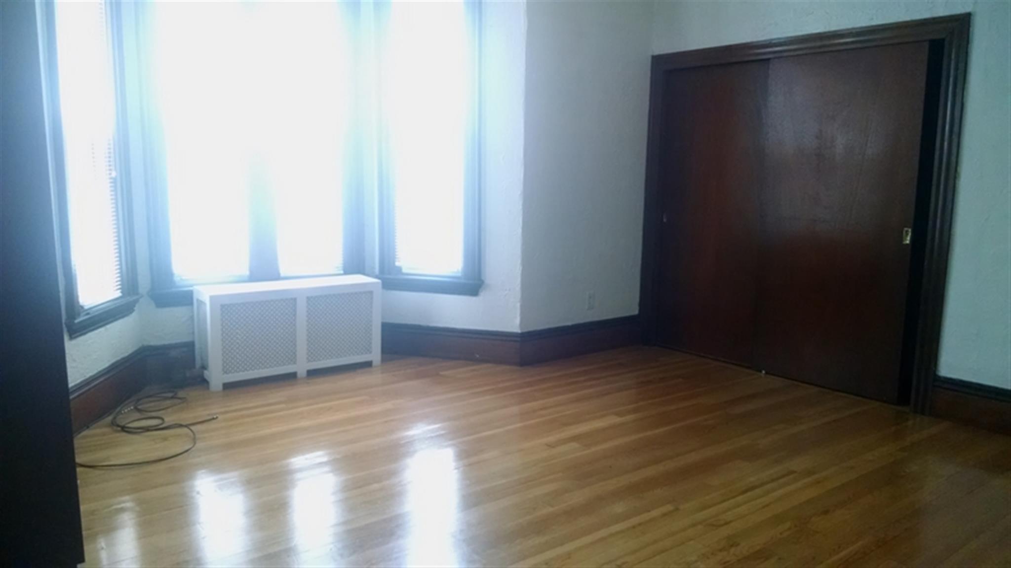 74 Dover St, Davis Square